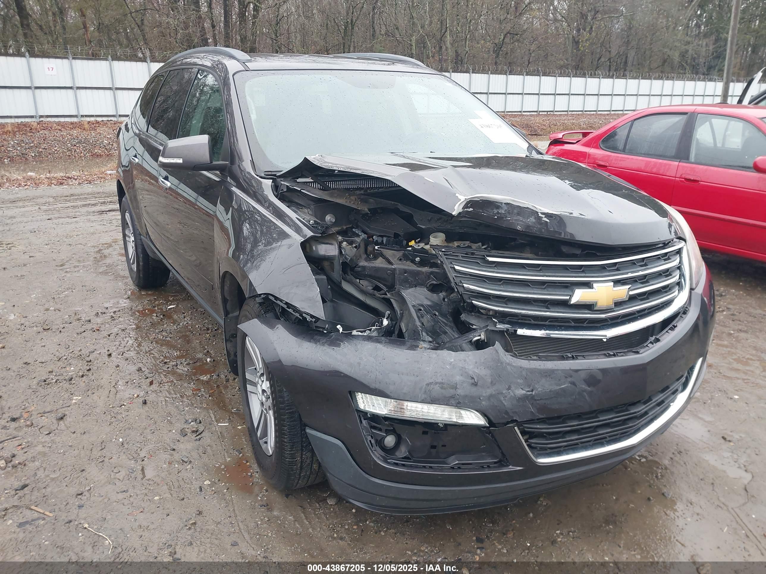 CHEVROLET TRAVERSE image 6