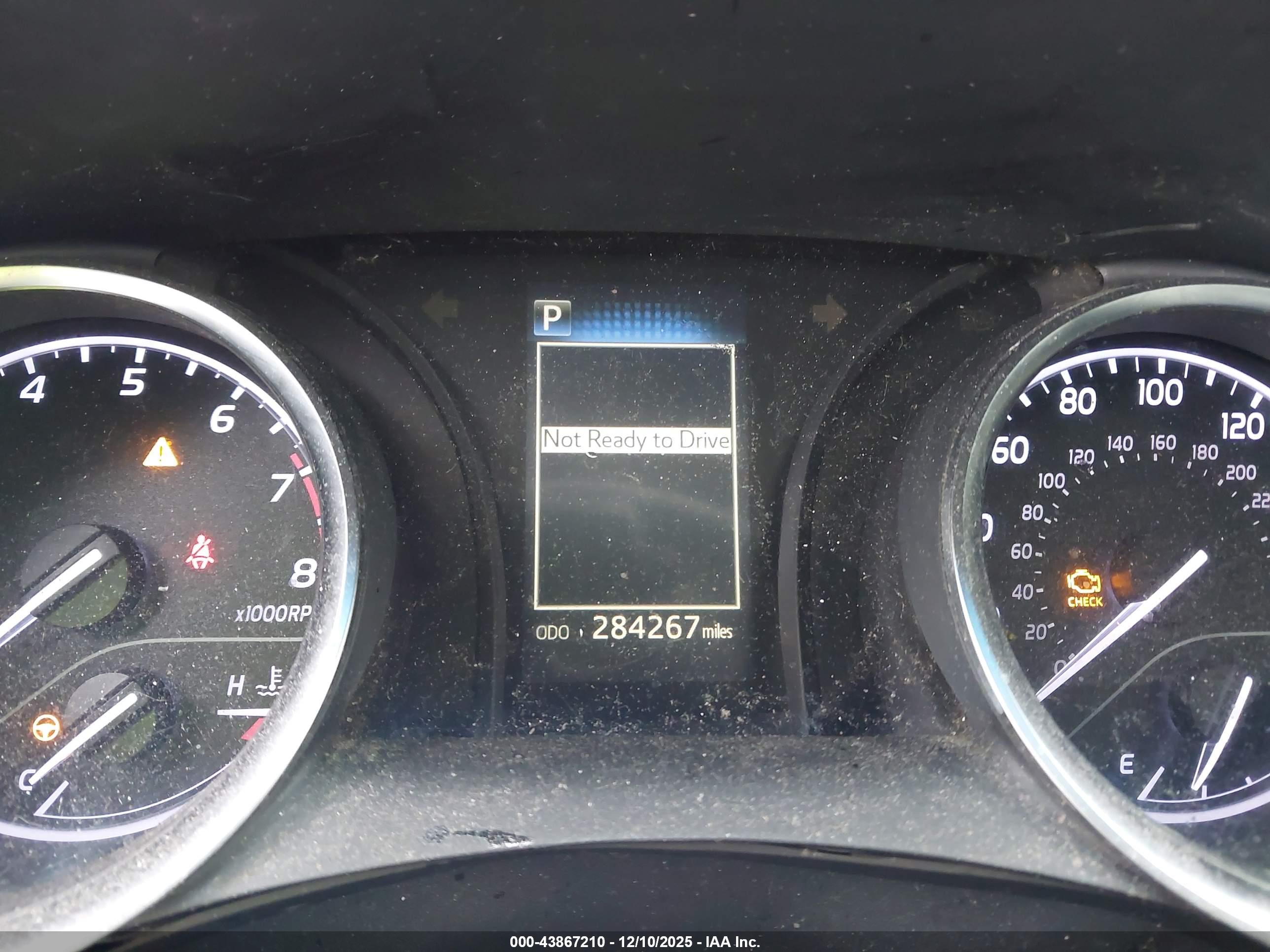 TOYOTA CAMRY image 7