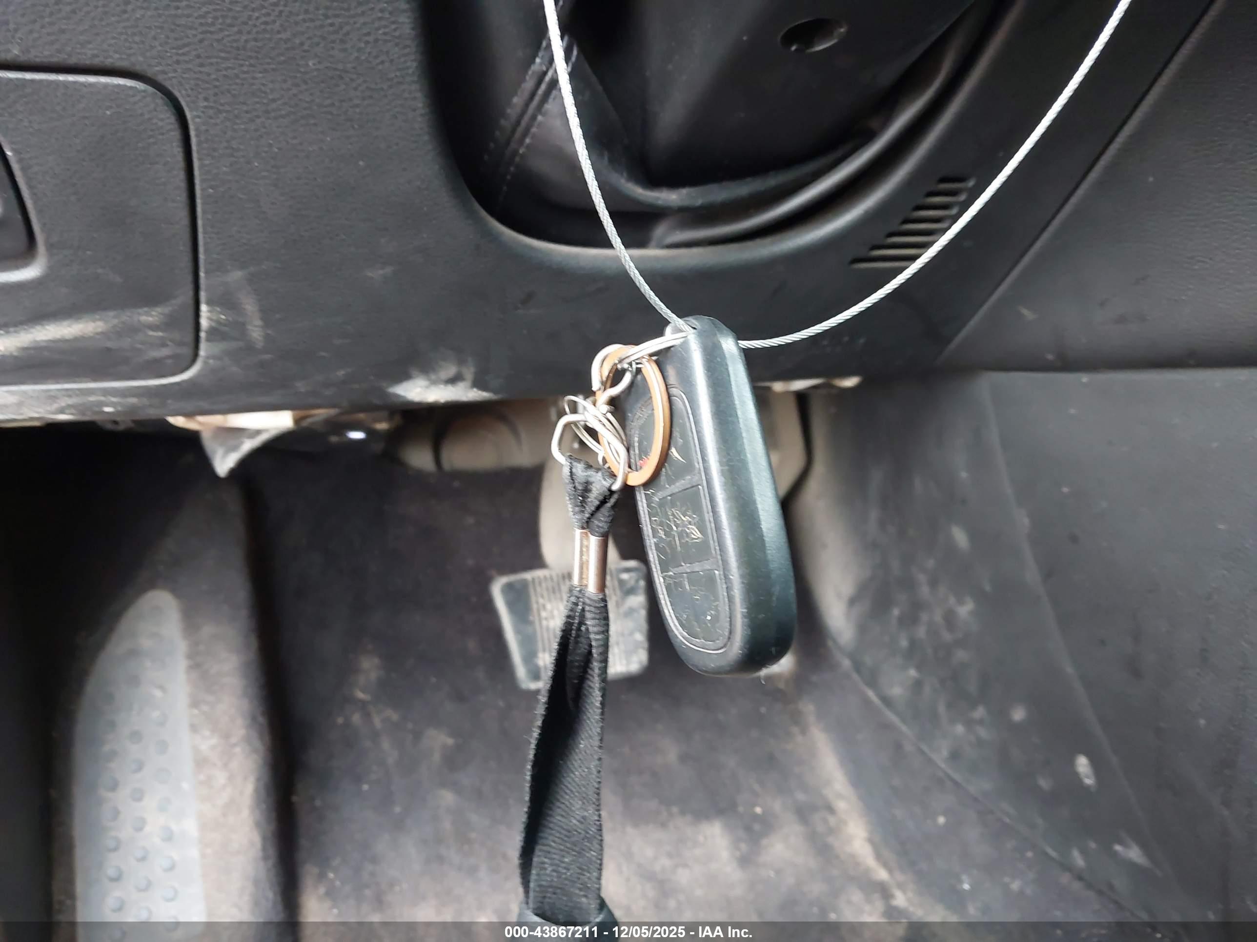 JEEP CHEROKEE image 11