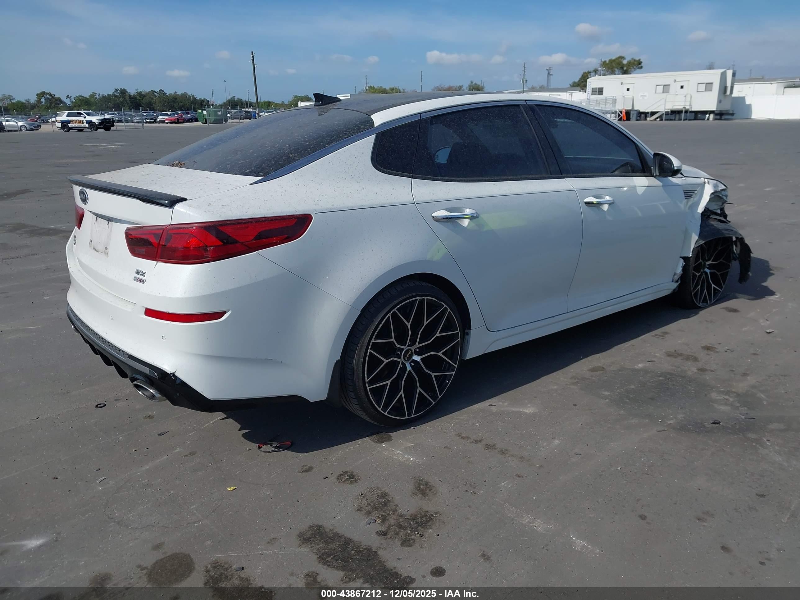 KIA OPTIMA image 4
