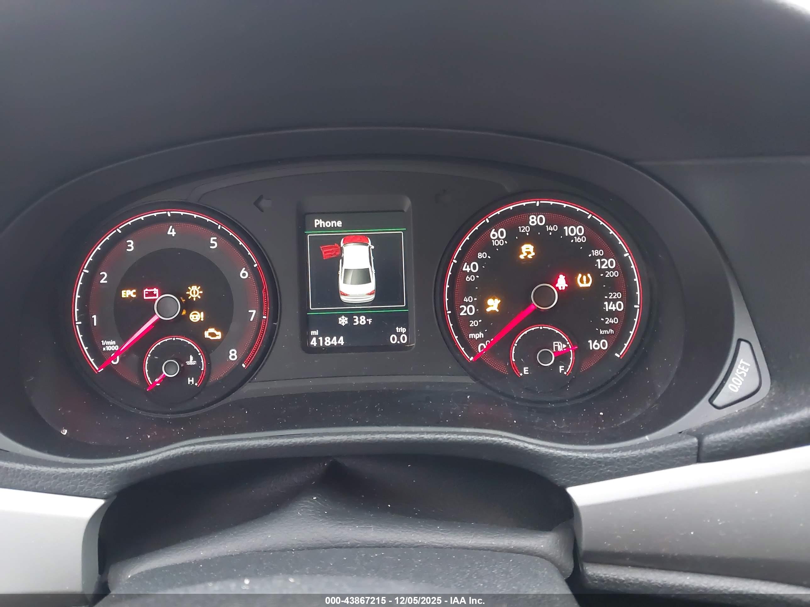 VOLKSWAGEN PASSAT image 7