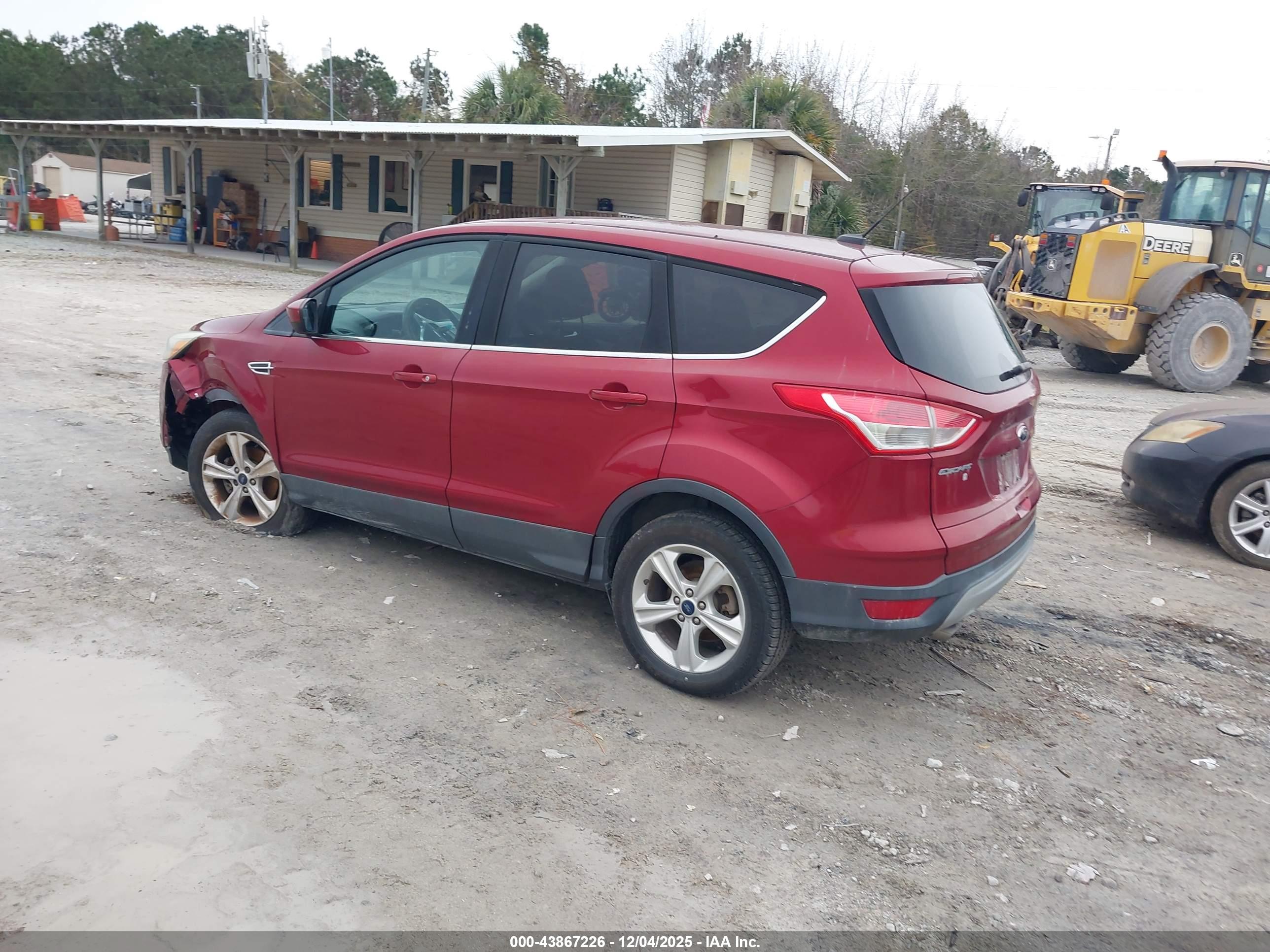 FORD ESCAPE image 3