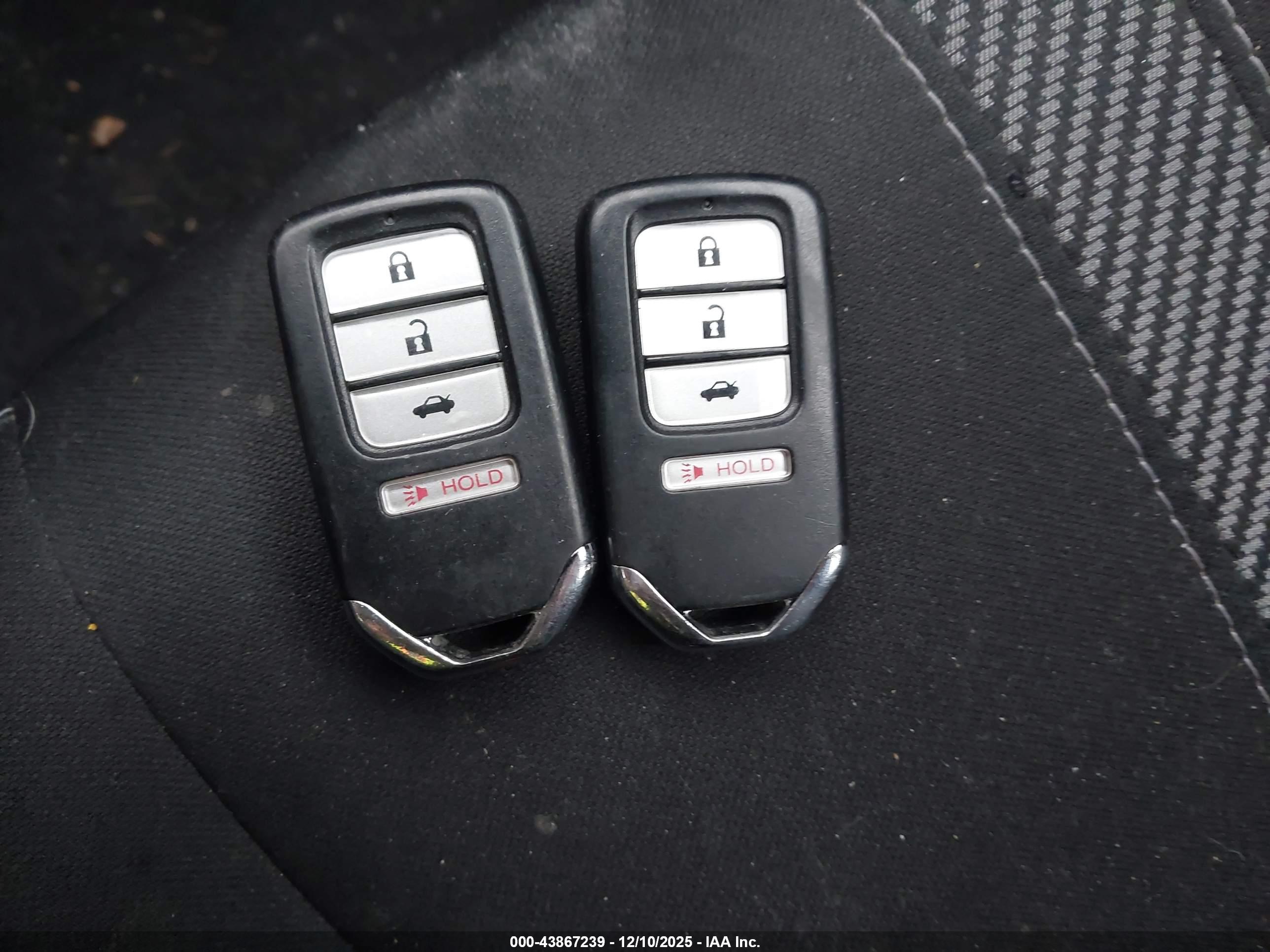 HONDA CIVIC image 11