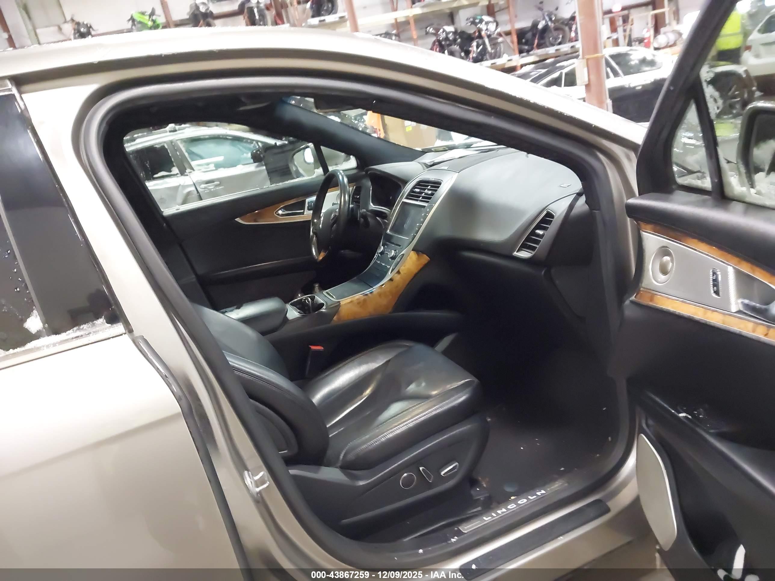LINCOLN MKX image 5