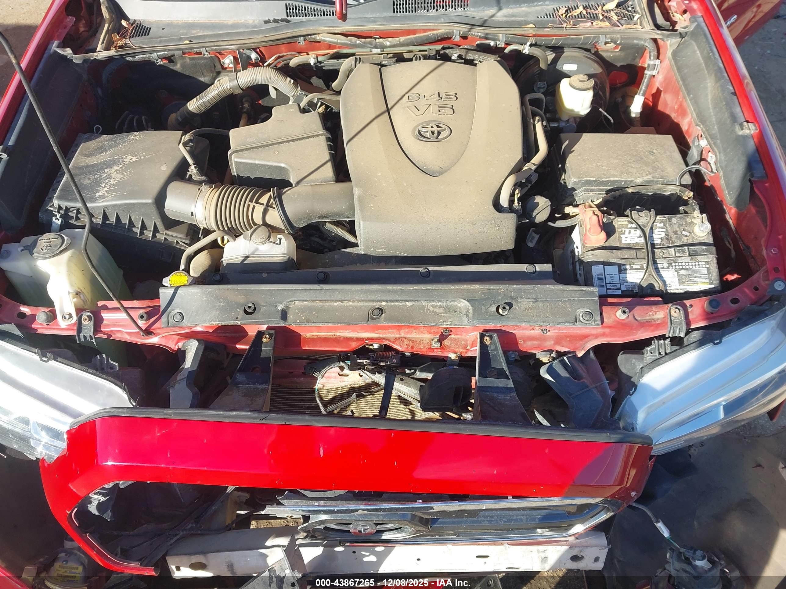 TOYOTA TACOMA image 10
