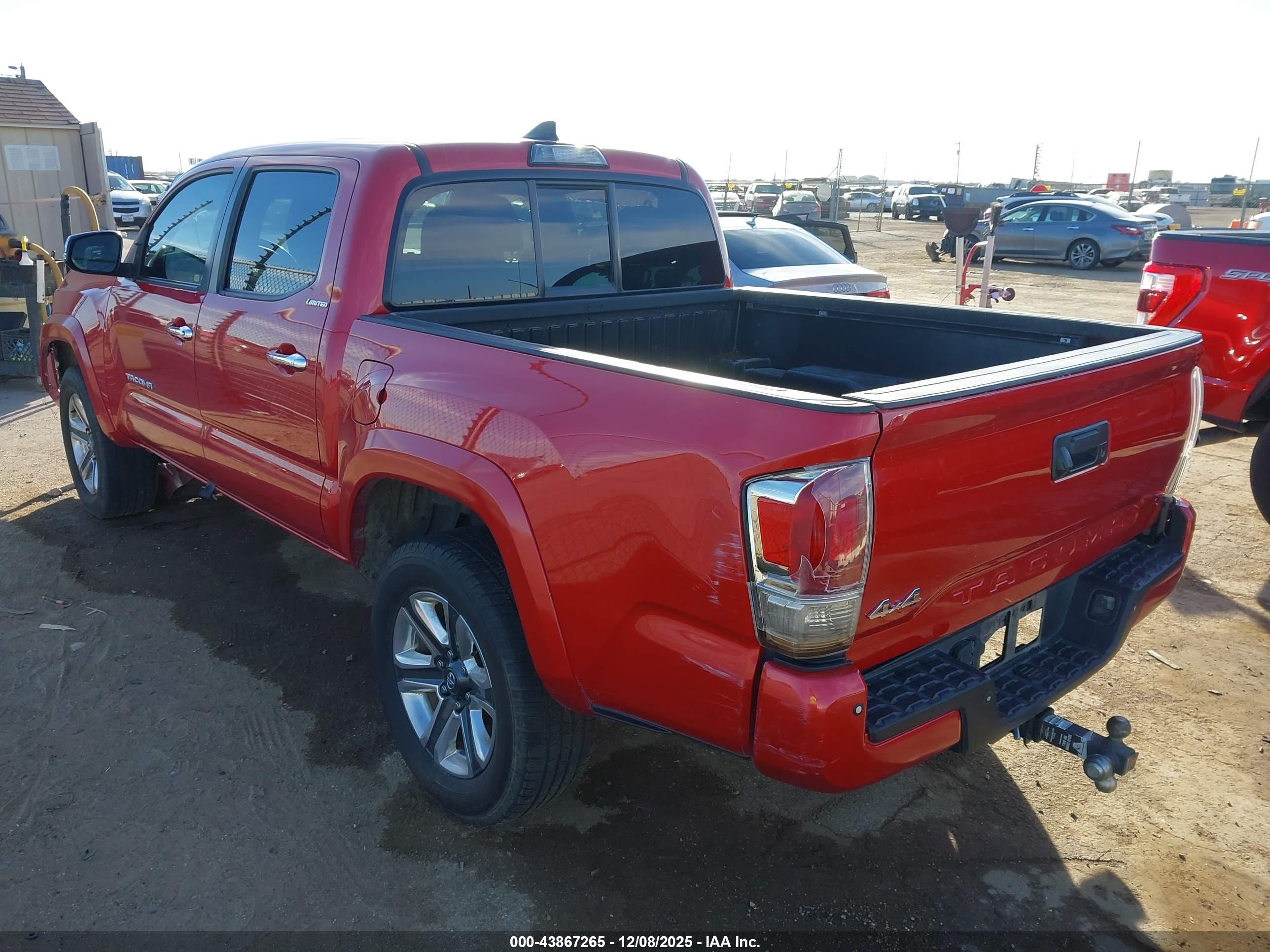TOYOTA TACOMA image 3
