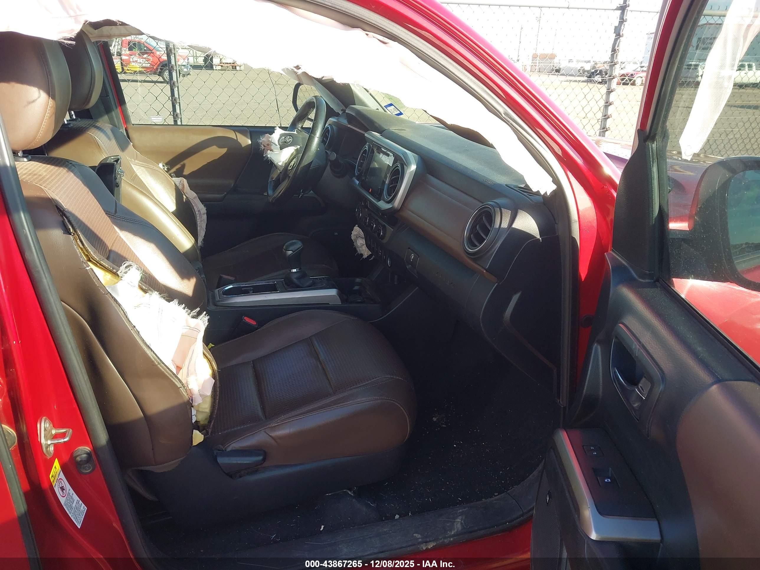 TOYOTA TACOMA image 5