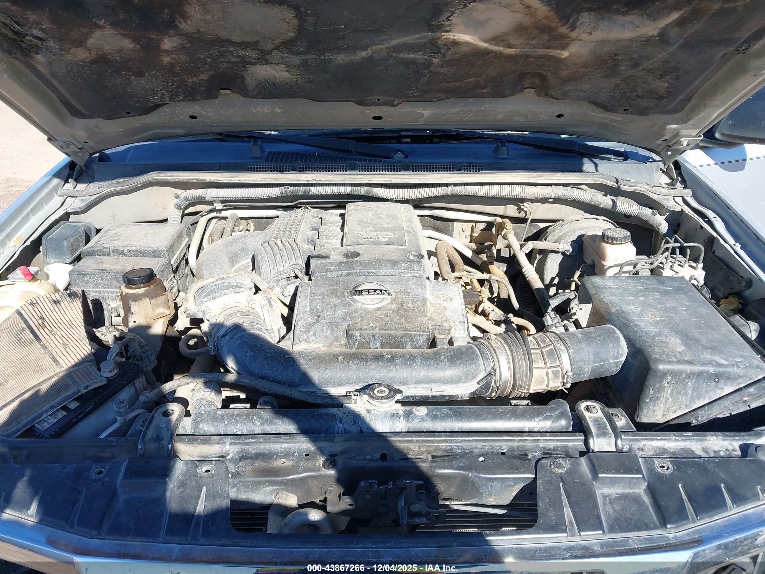 NISSAN FRONTIER image 10
