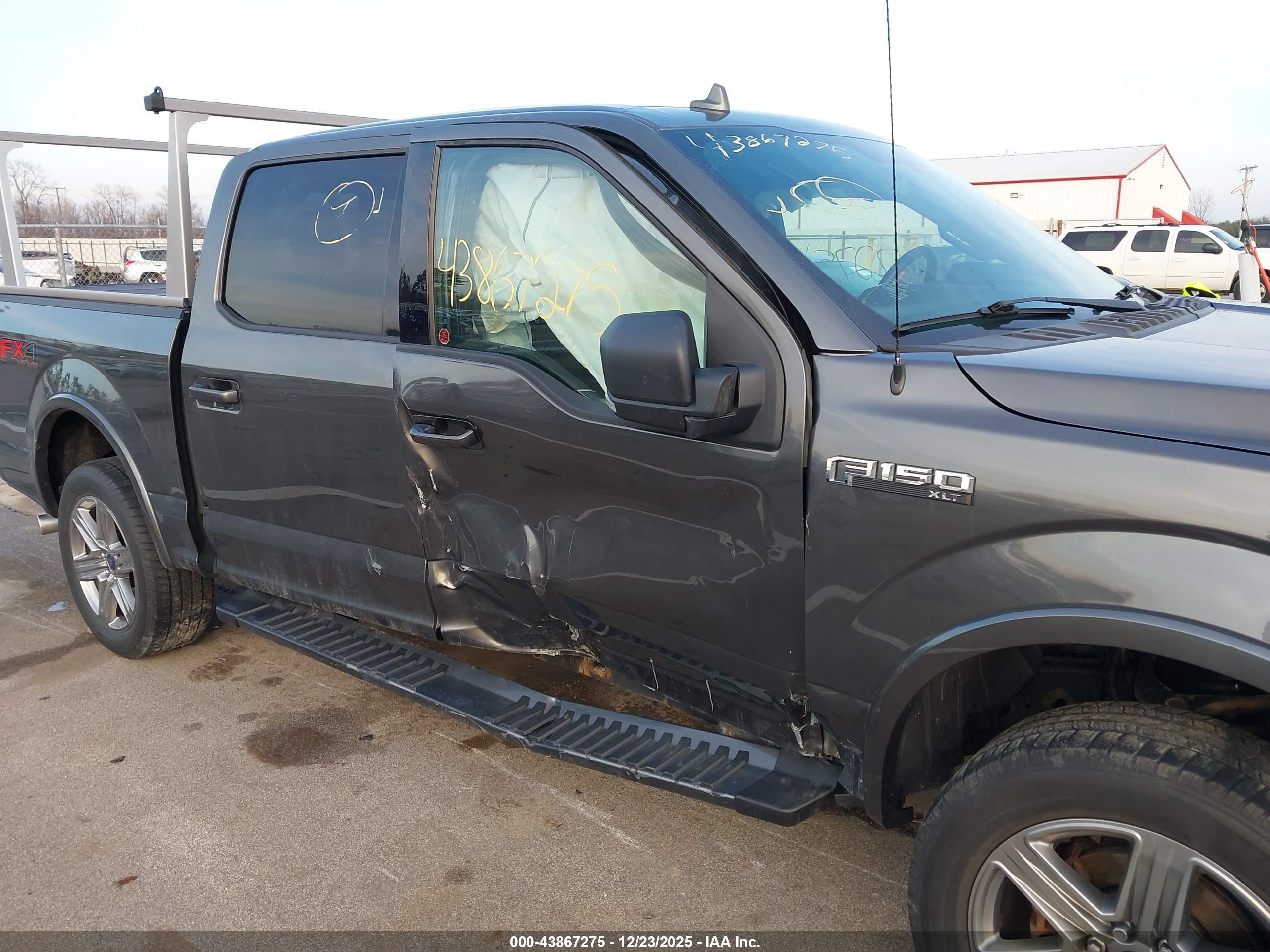 FORD F-150 image 6