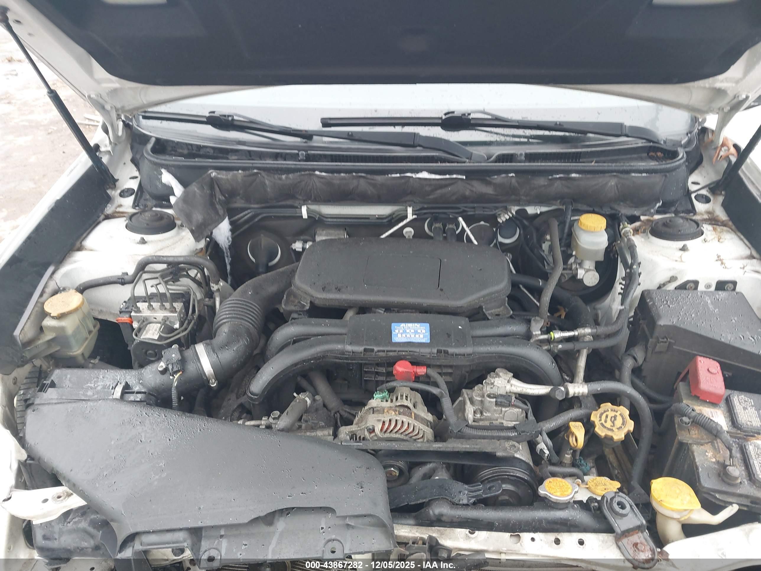 SUBARU LEGACY image 10