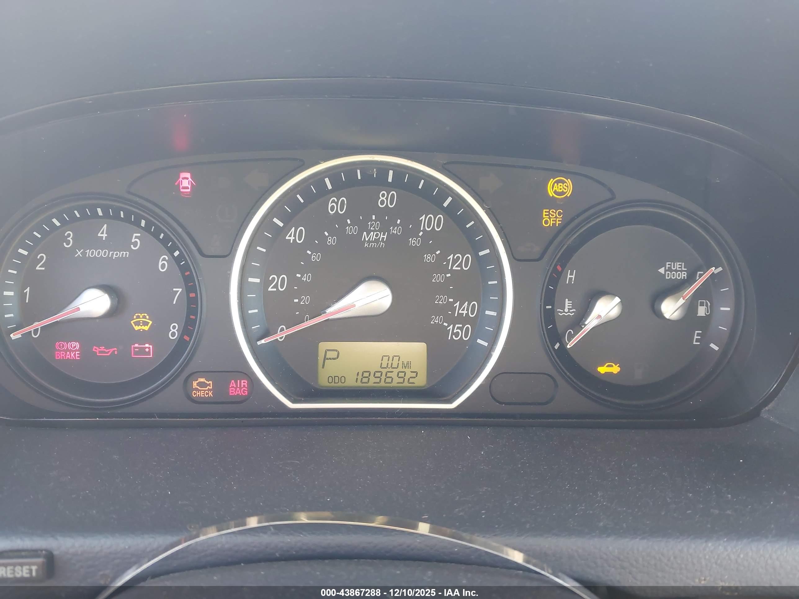 HYUNDAI SONATA image 7