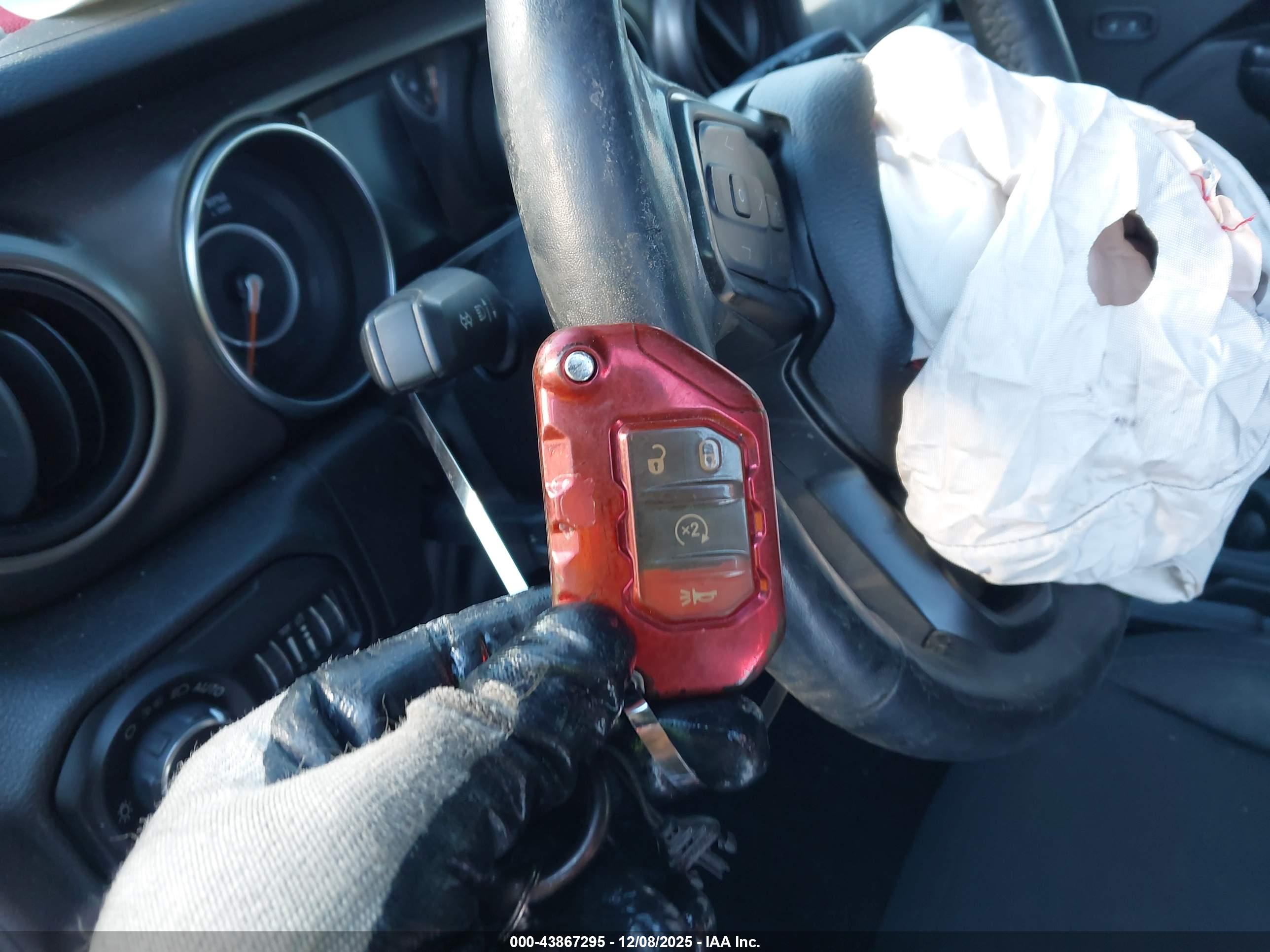 JEEP WRANGLER image 11