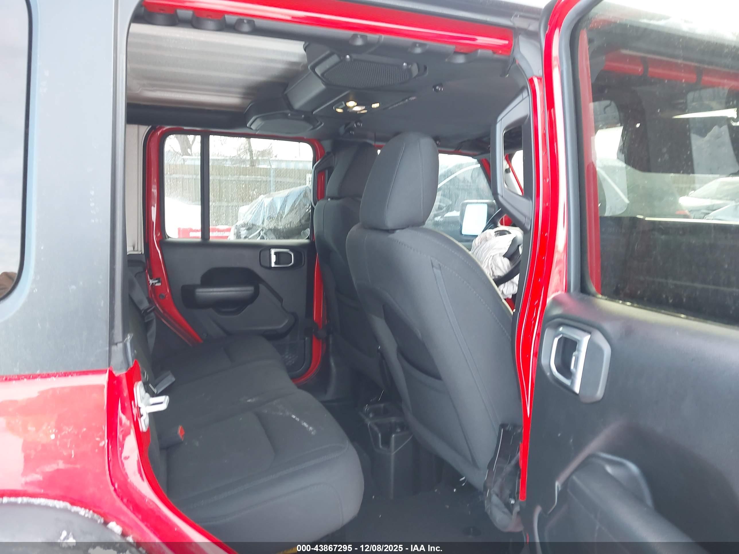 JEEP WRANGLER image 8