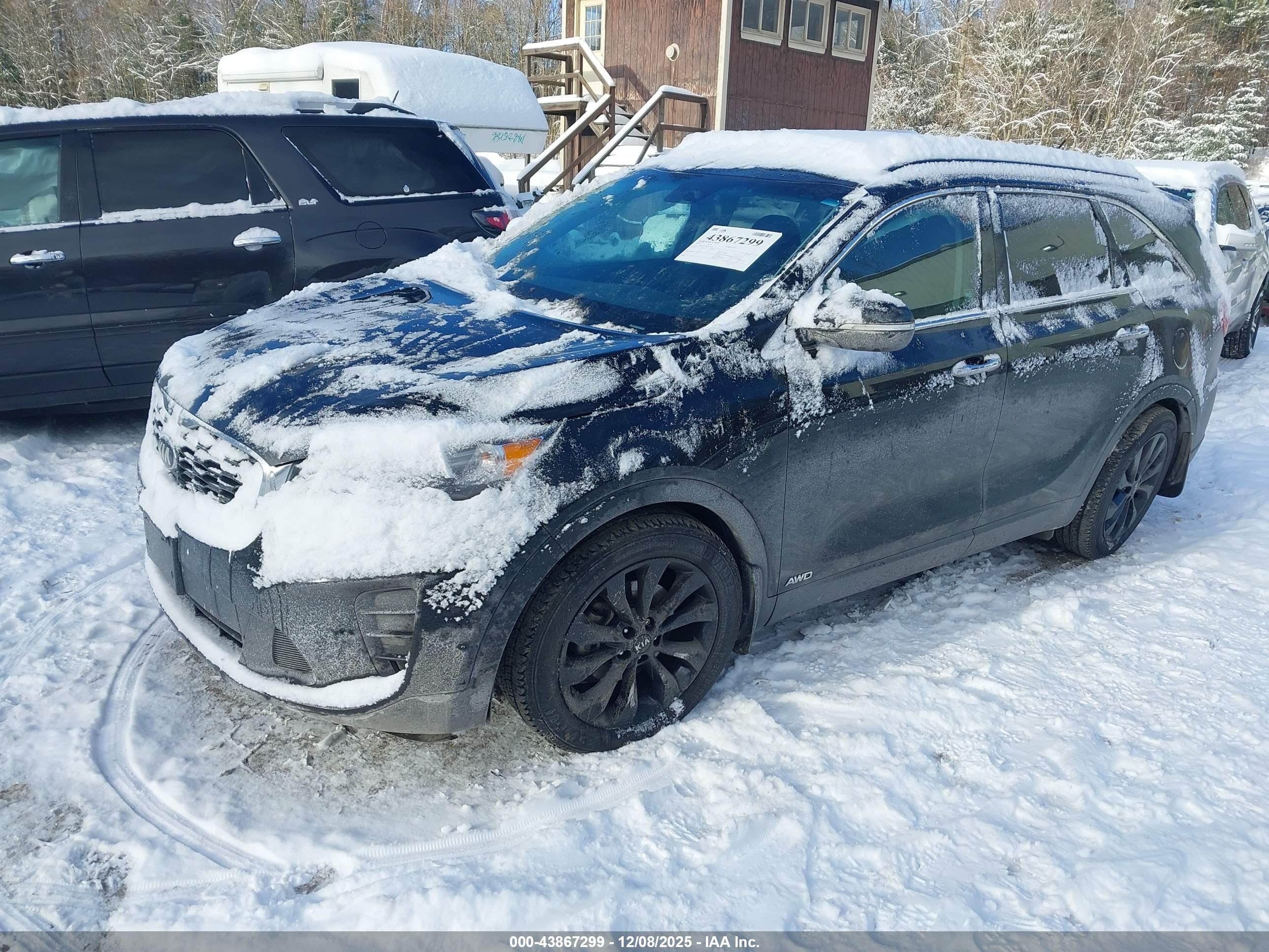 KIA SORENTO image 2