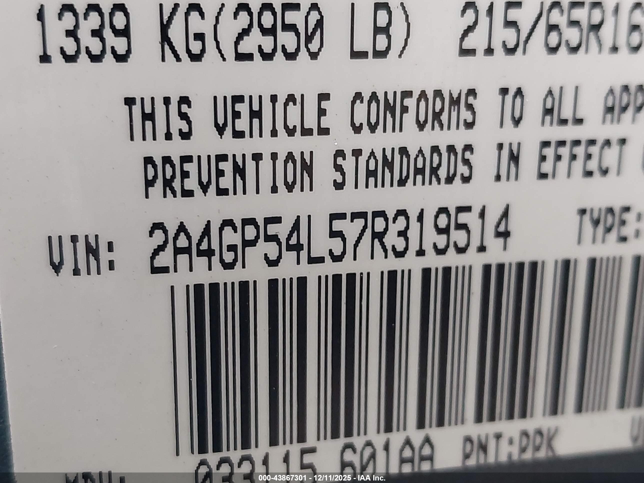 CHRYSLER TOWN image 9