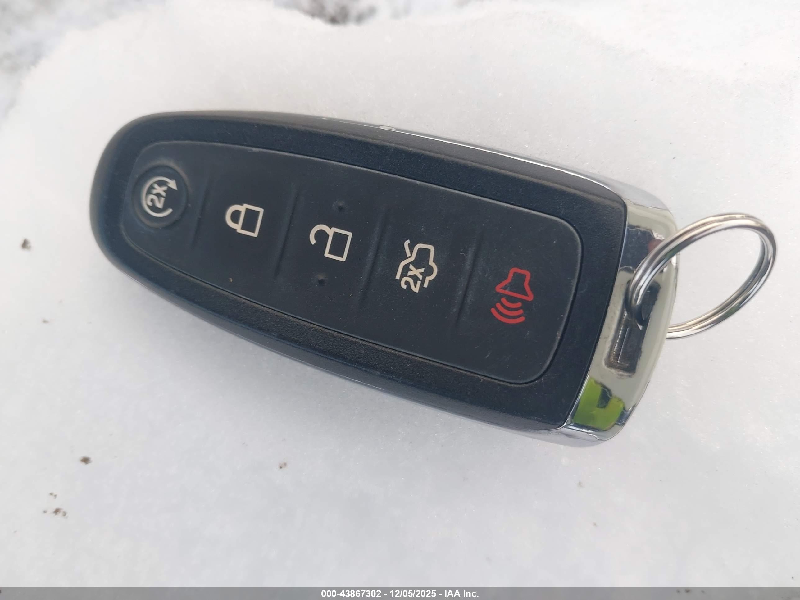 FORD ESCAPE image 11