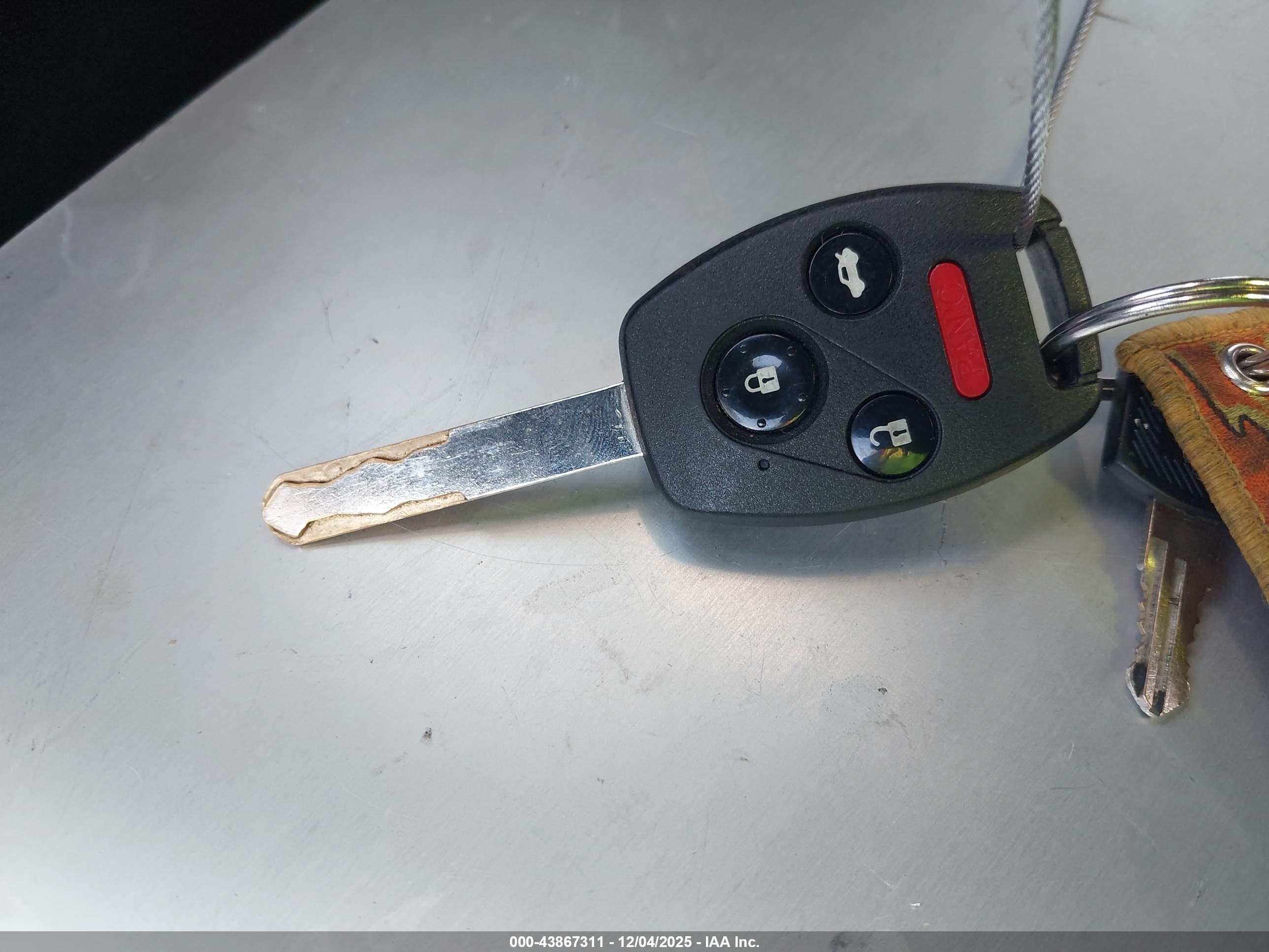 HONDA ACCORD image 11