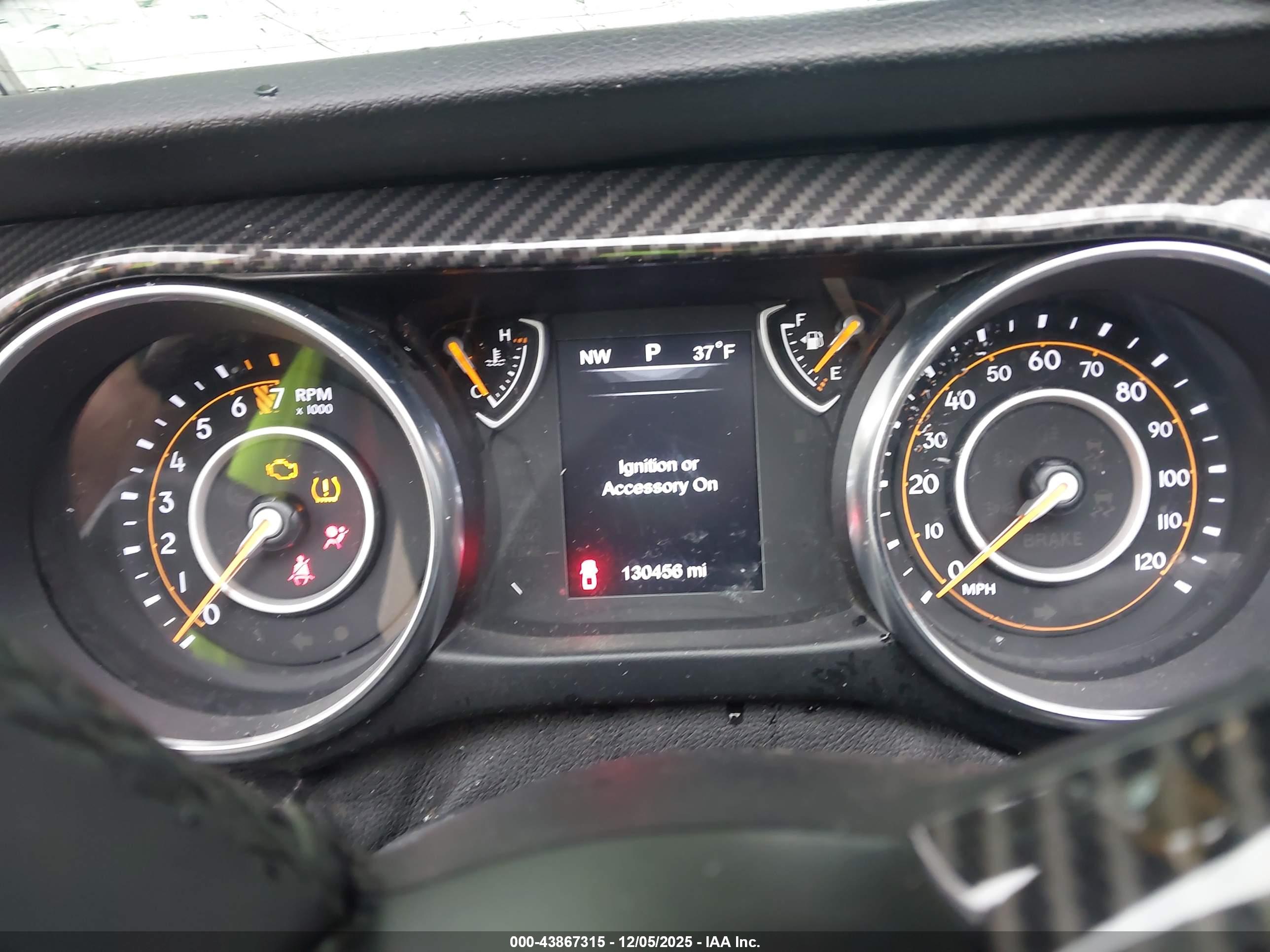 JEEP GLADIATOR image 7