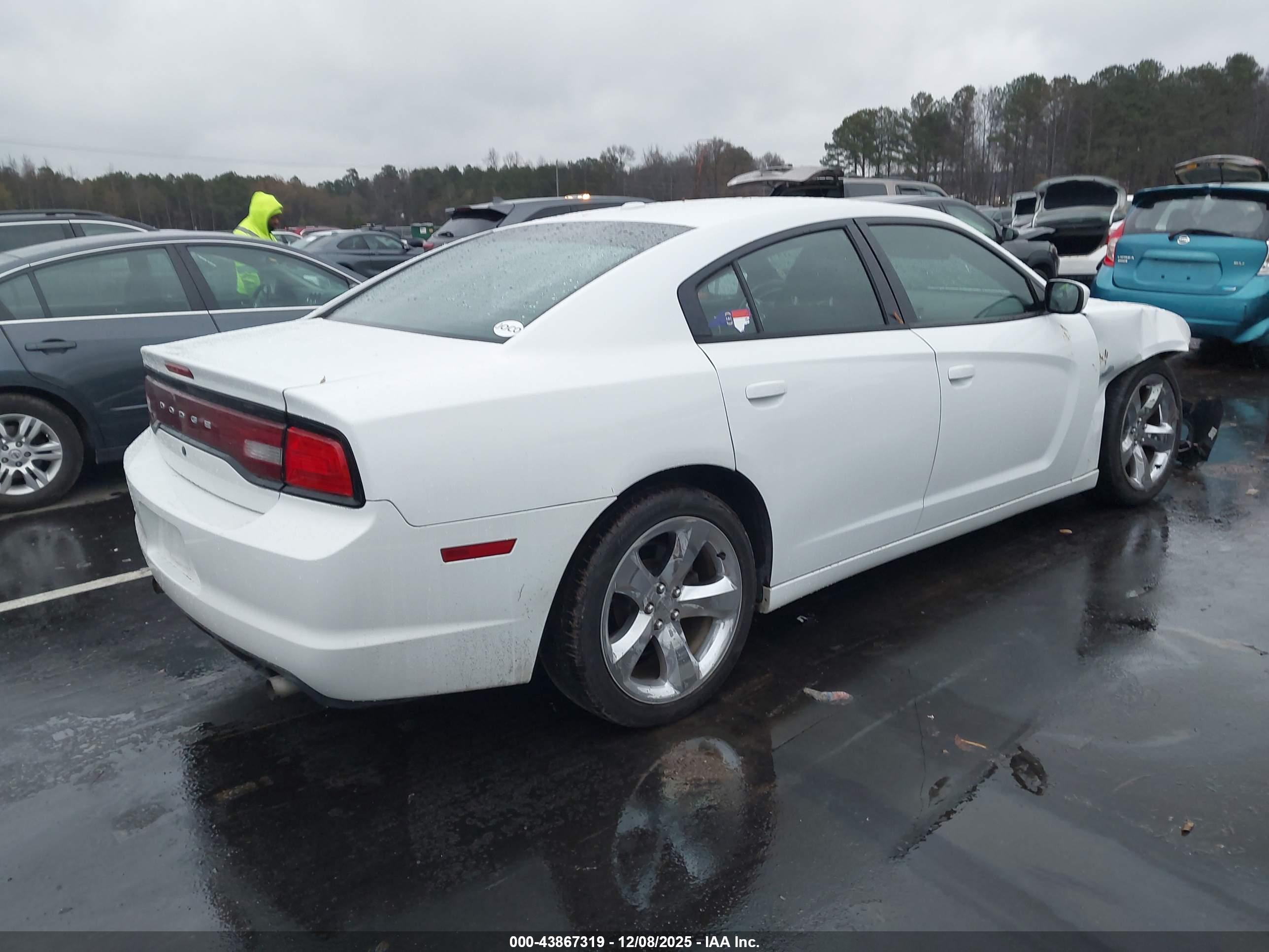 DODGE CHARGER image 4