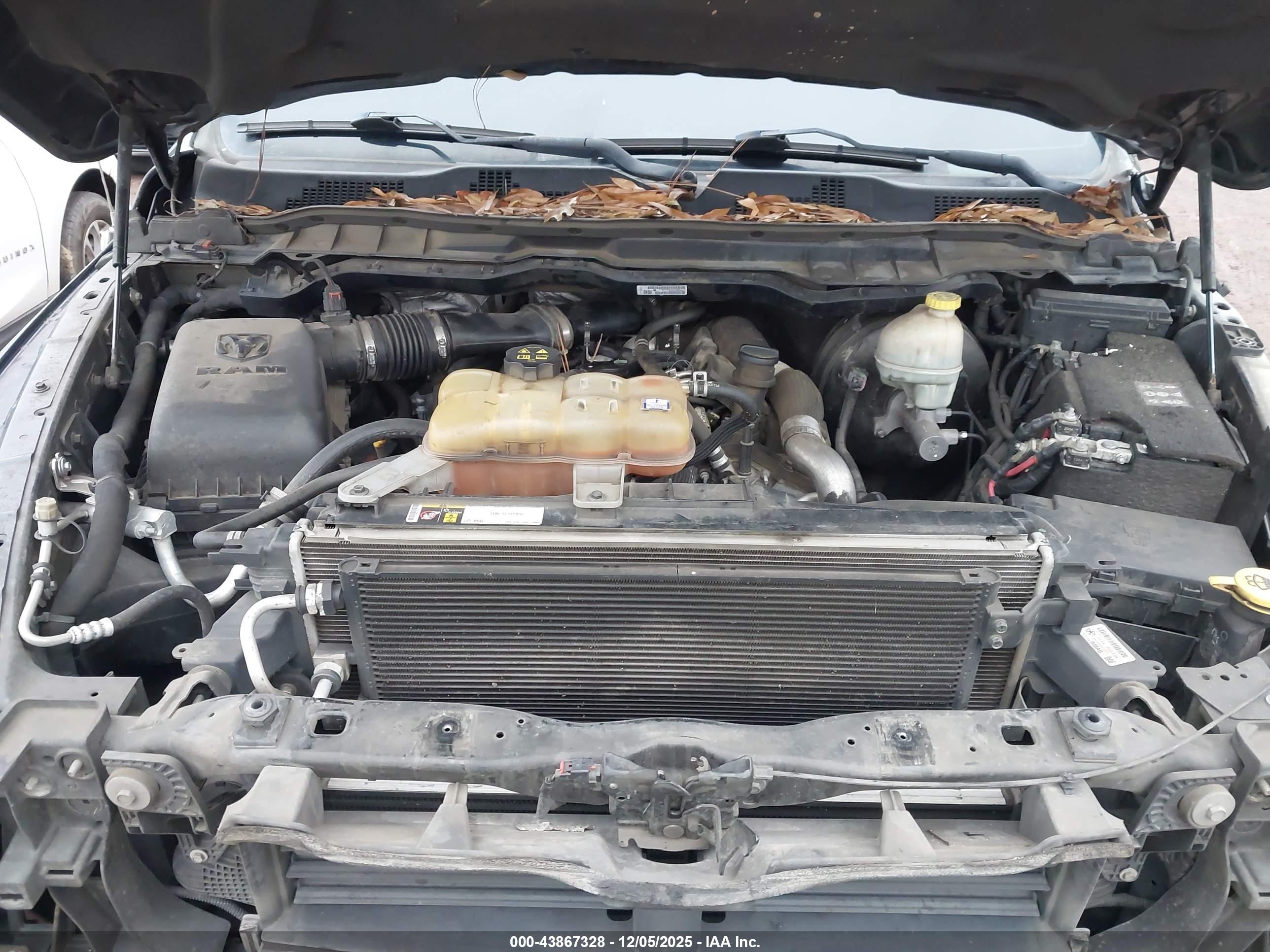 RAM 1500 image 10