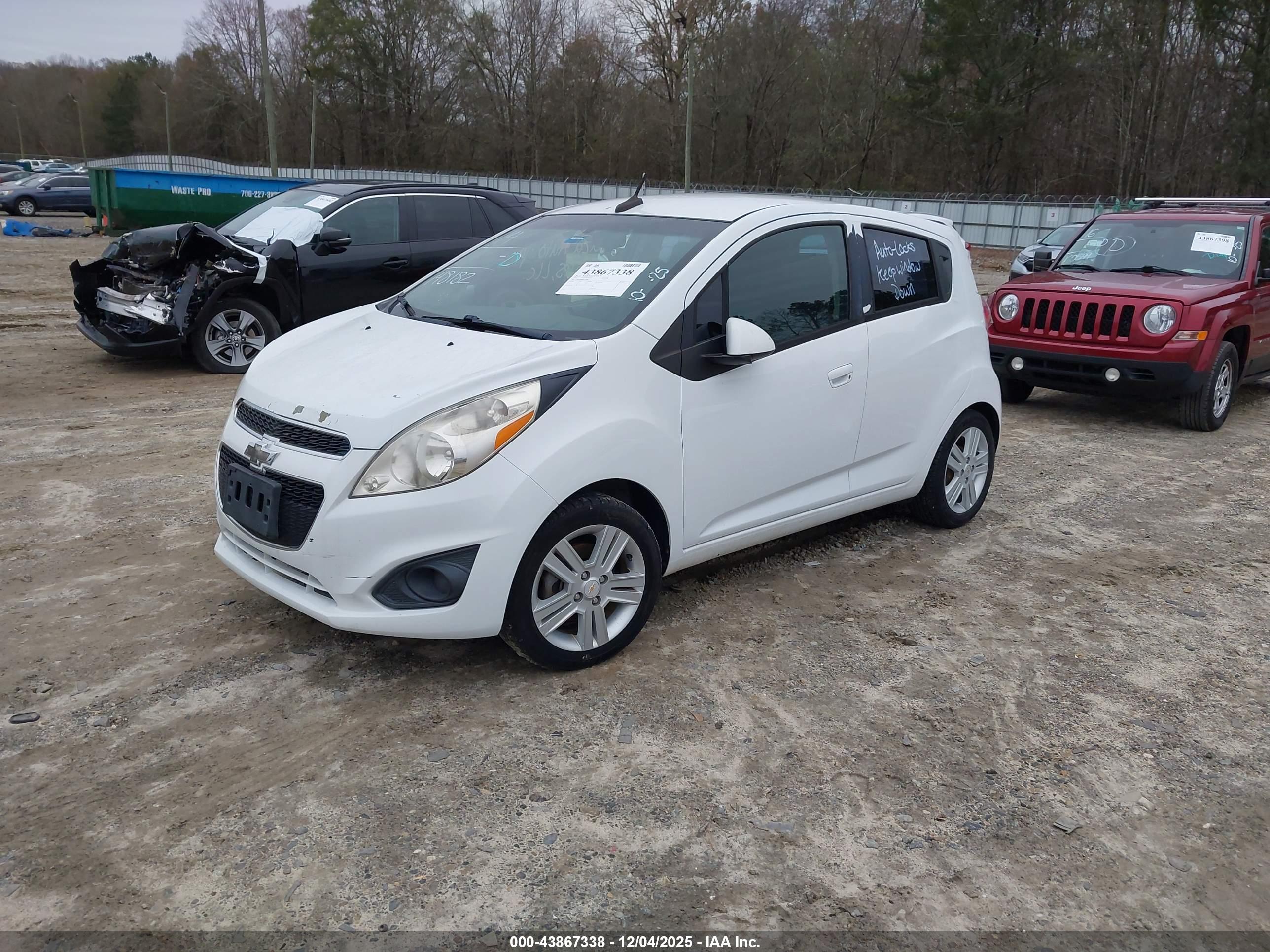 CHEVROLET SPARK image 2
