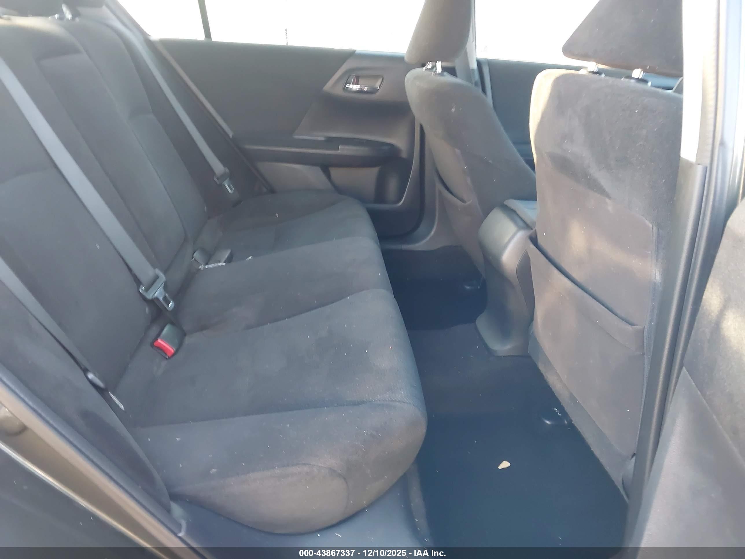 HONDA ACCORD image 8