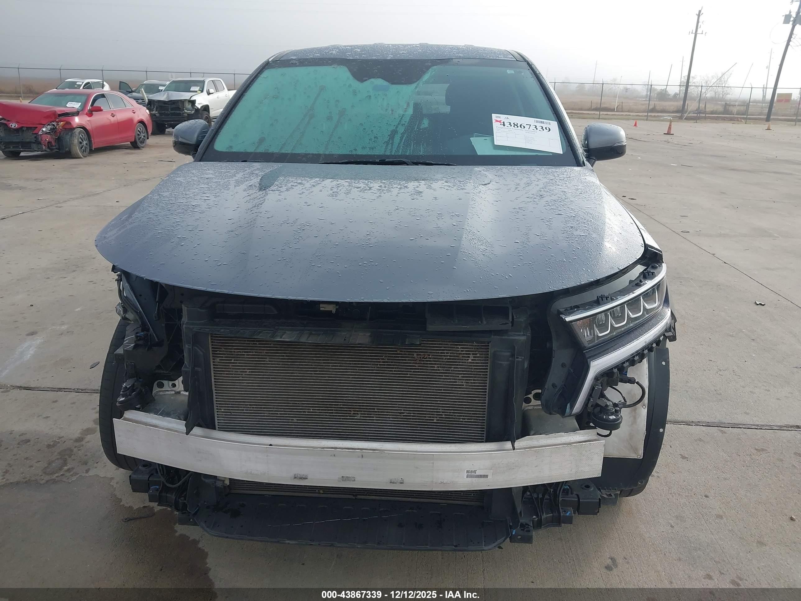 KIA SORENTO image 6