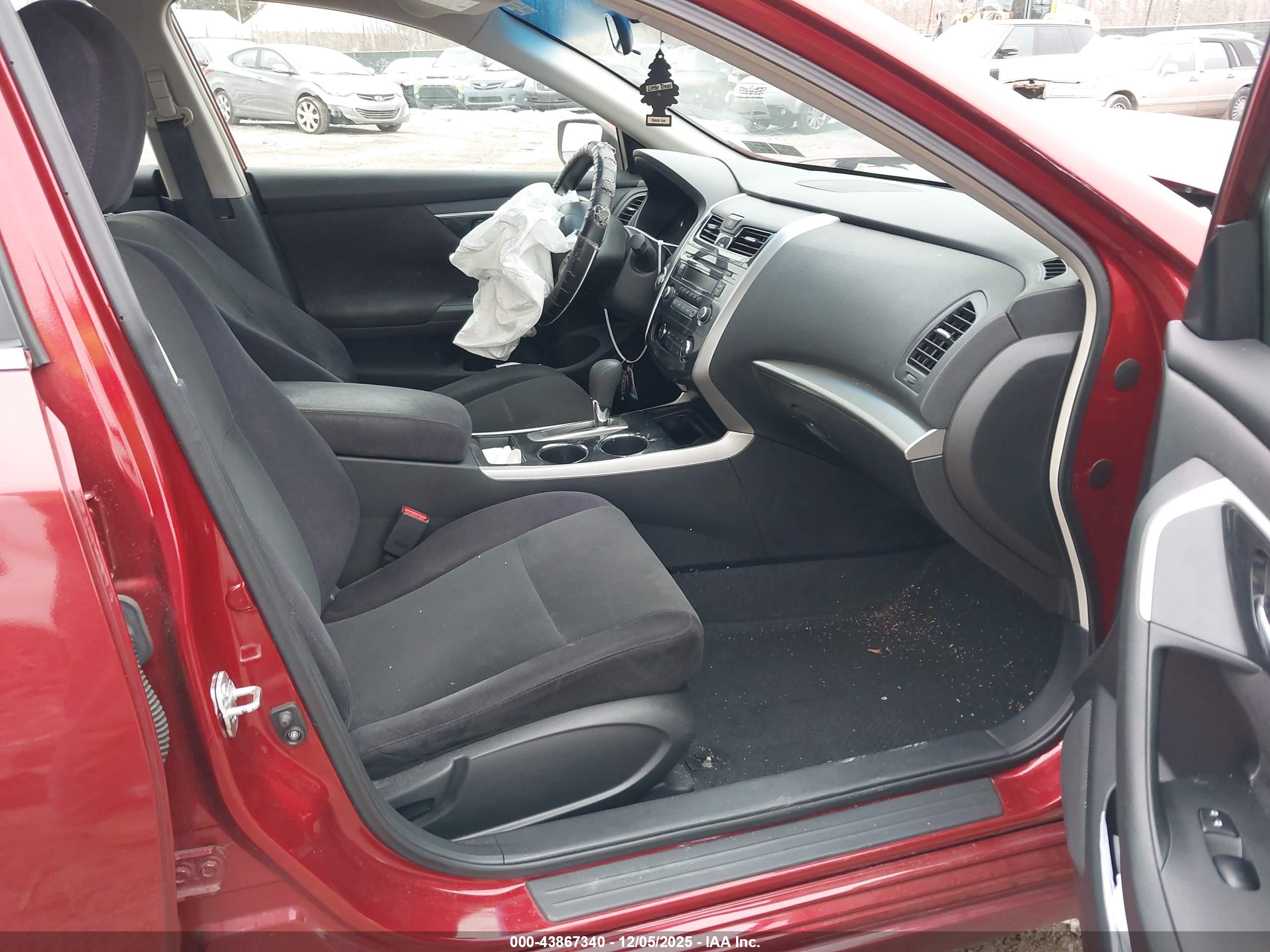 NISSAN ALTIMA image 5