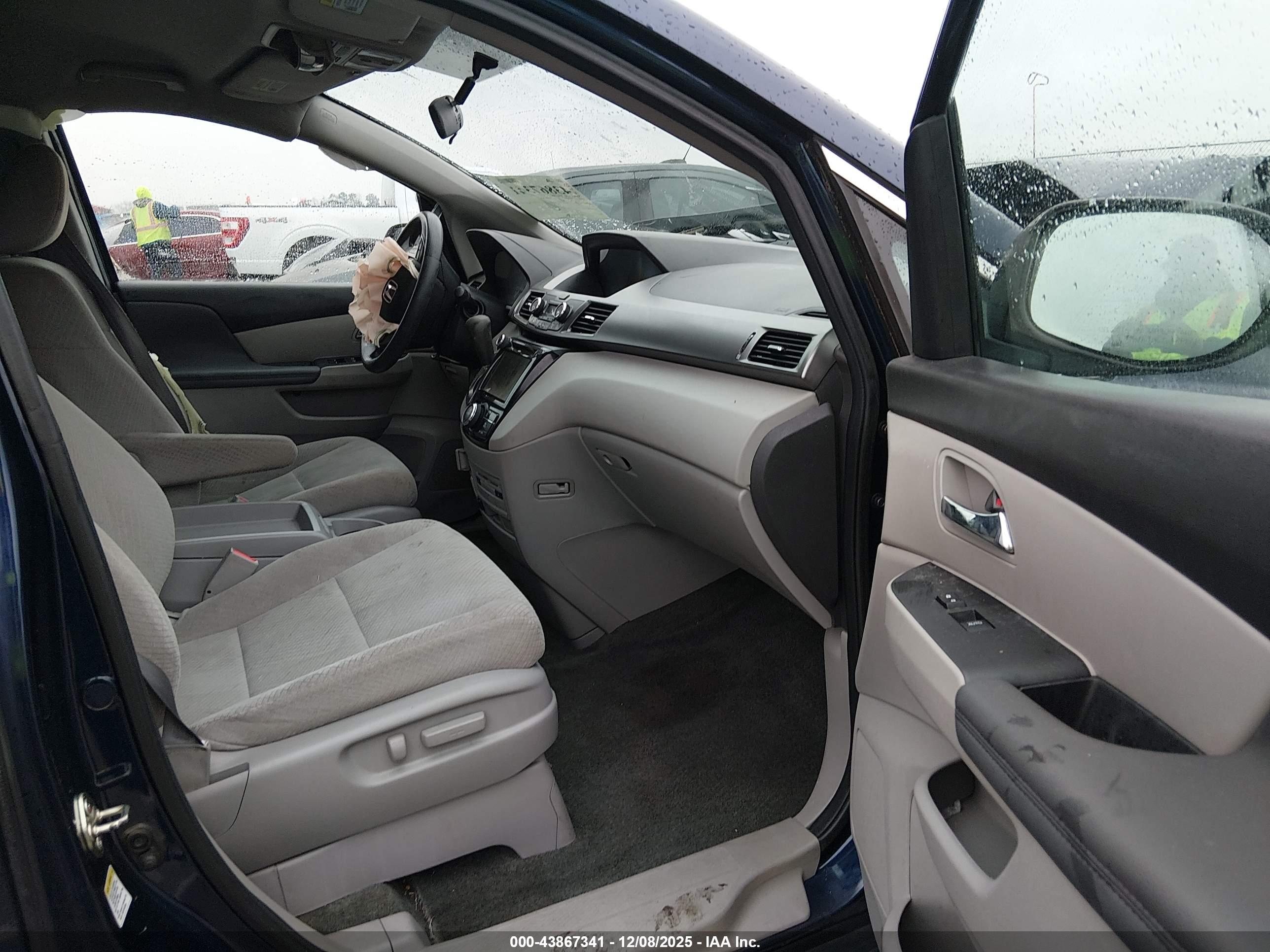 HONDA ODYSSEY image 5
