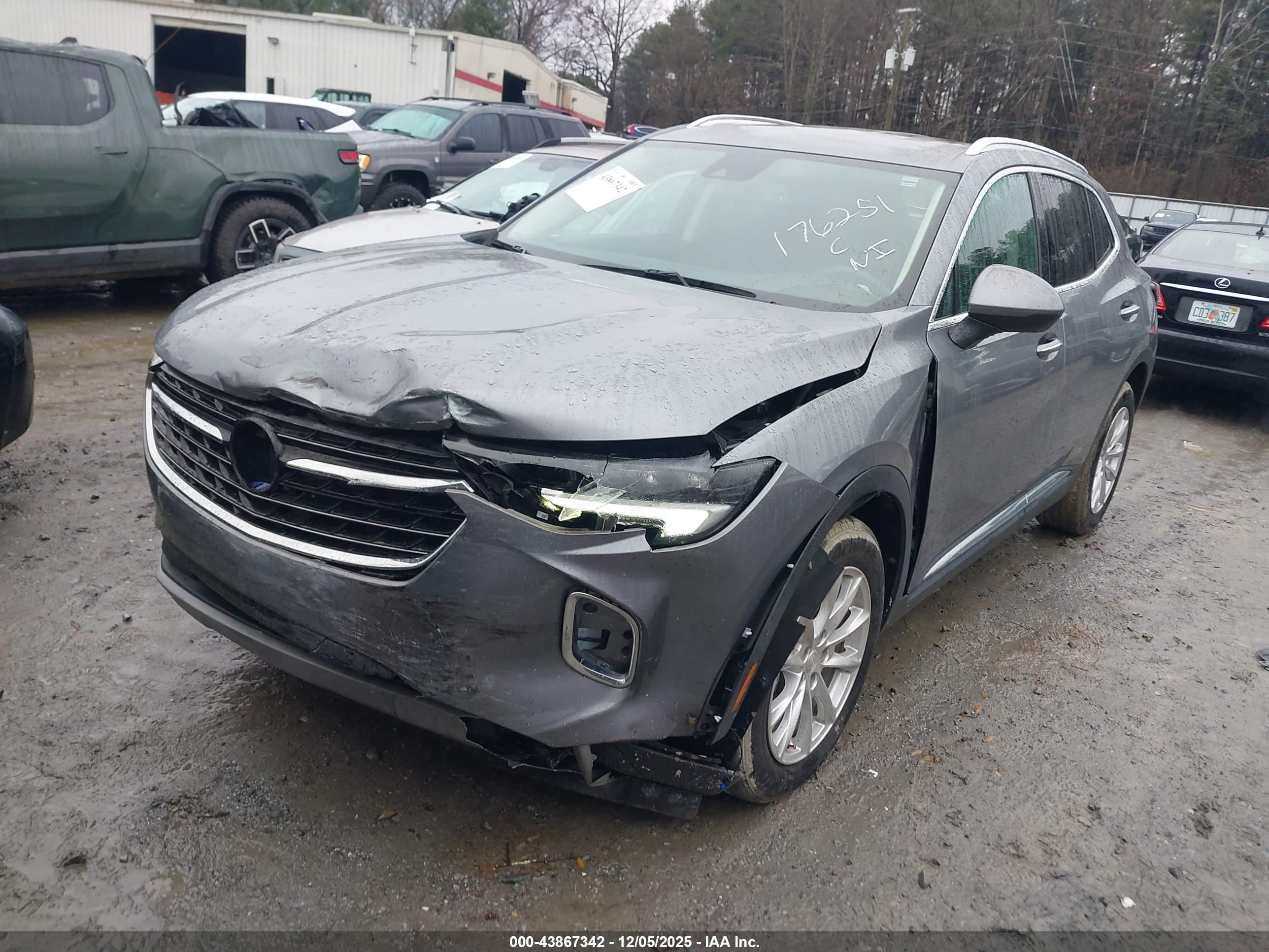 BUICK ENVISION image 2