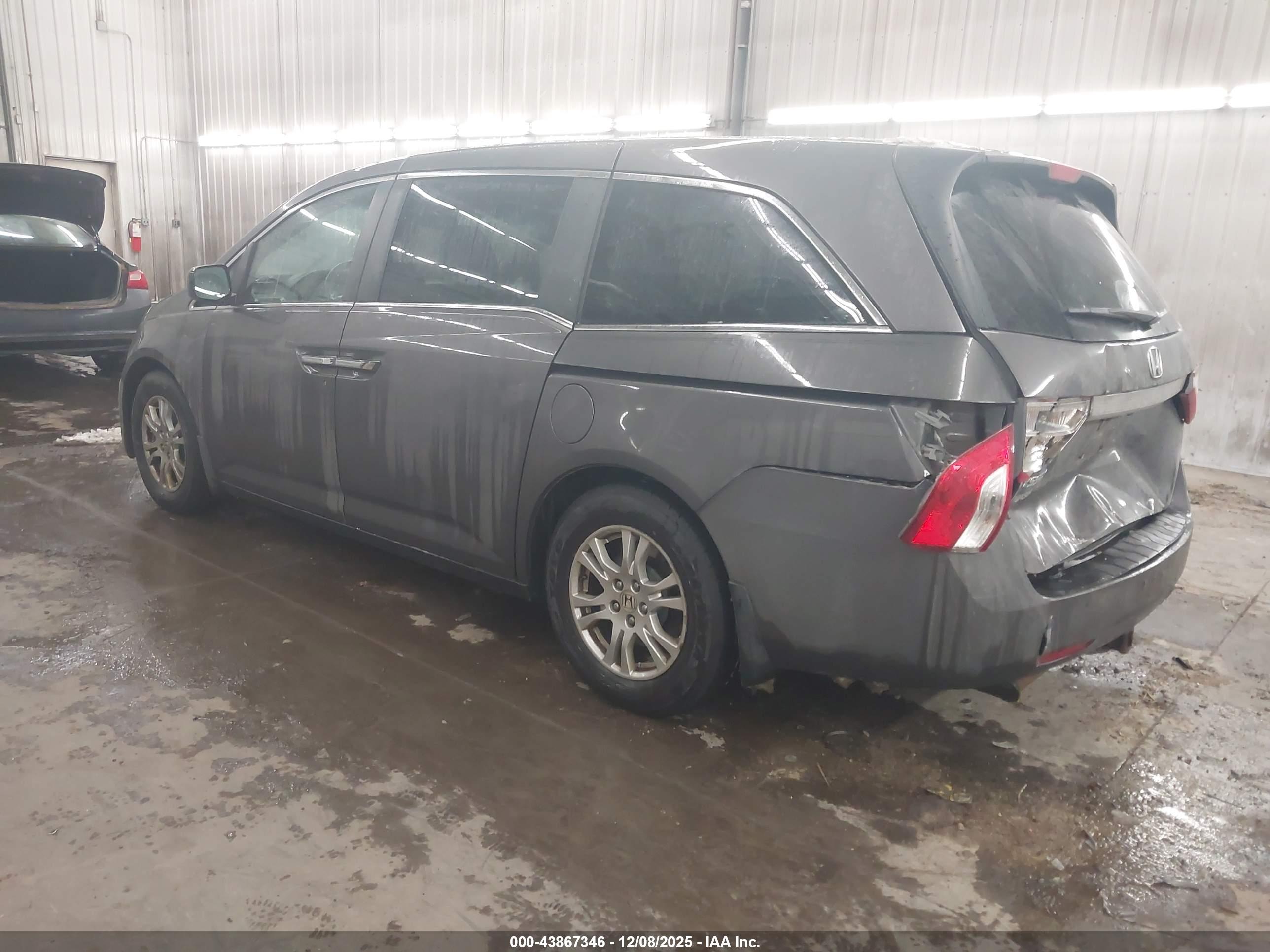HONDA ODYSSEY image 3
