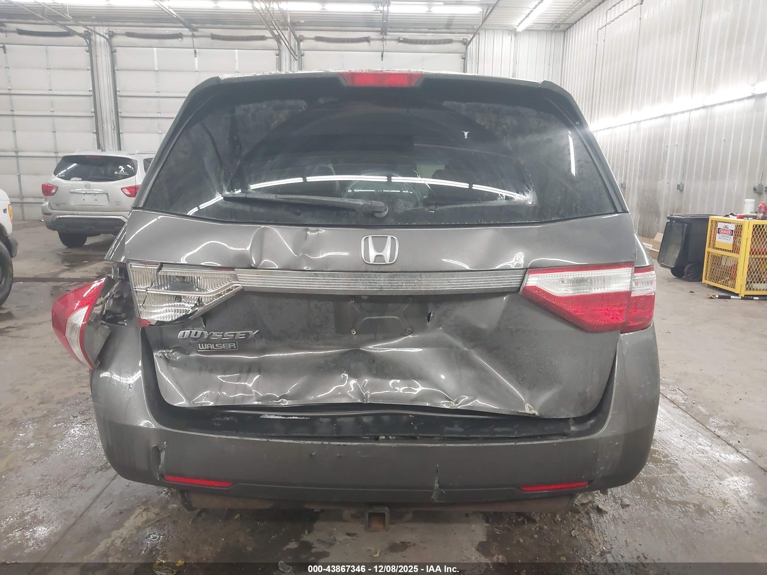 HONDA ODYSSEY image 6