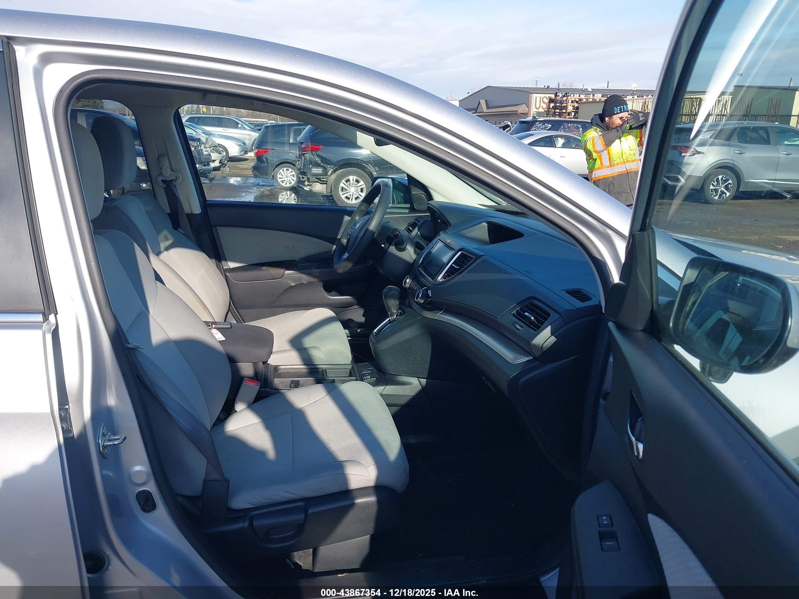 HONDA CR-V image 5