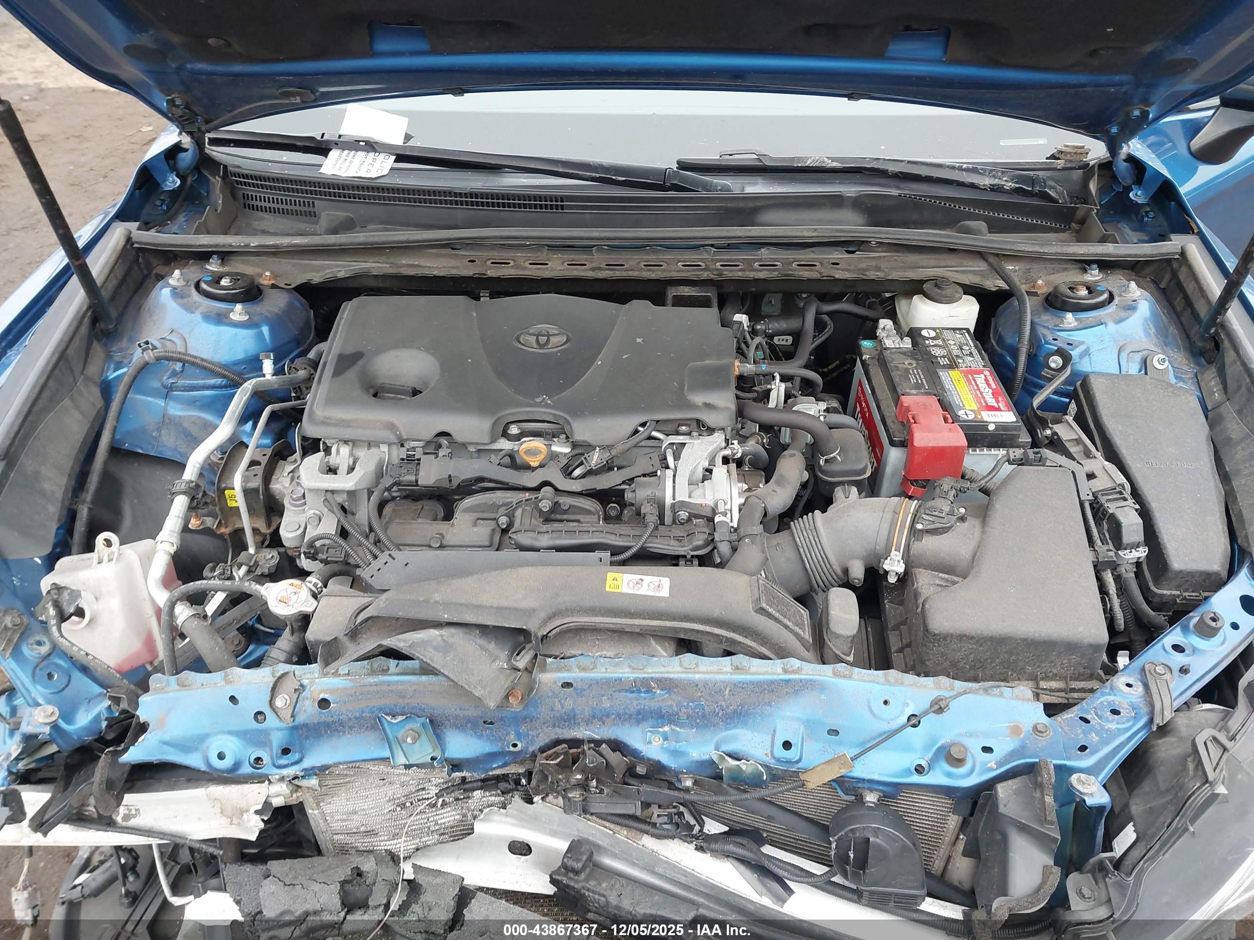 TOYOTA CAMRY image 10