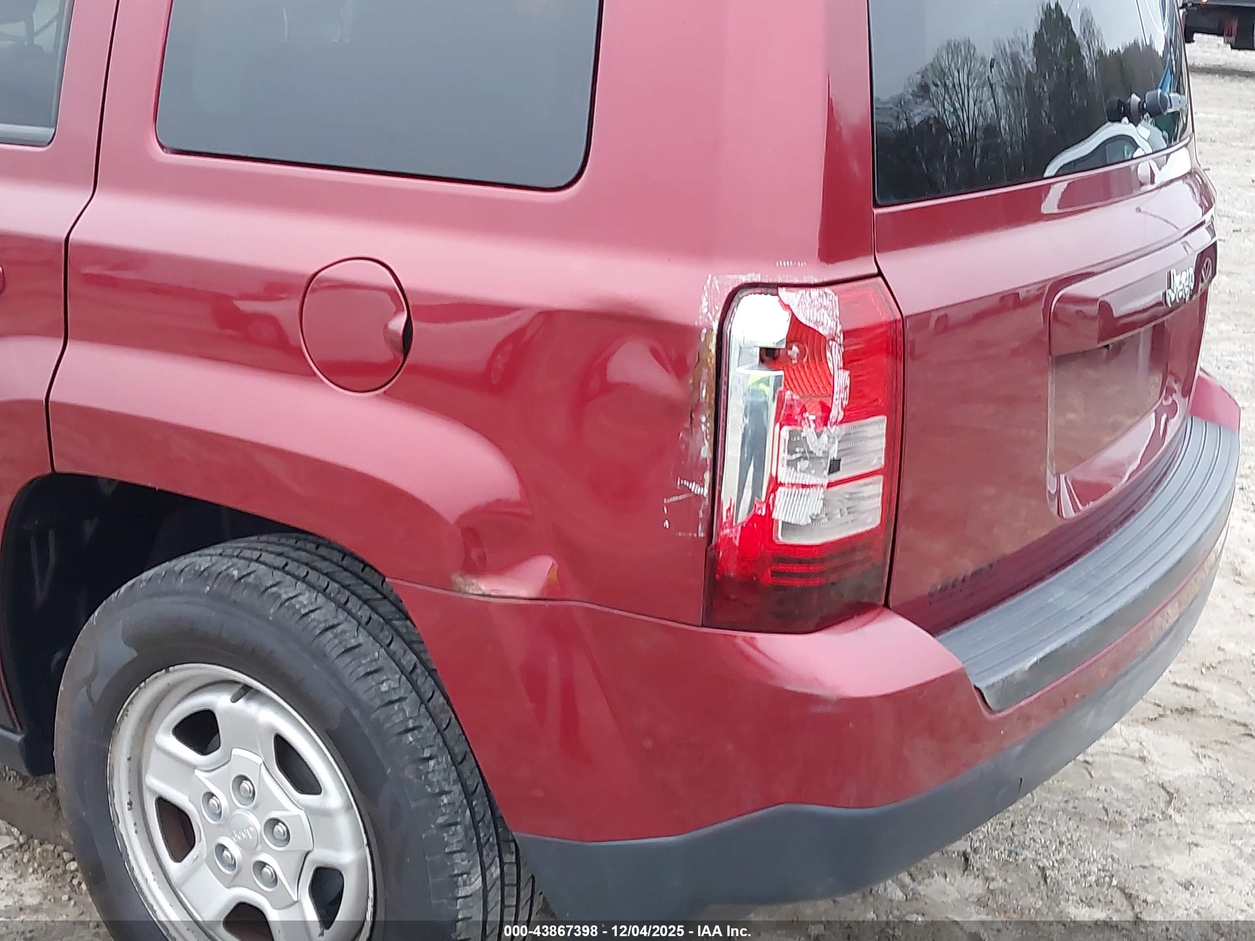 JEEP PATRIOT image 6