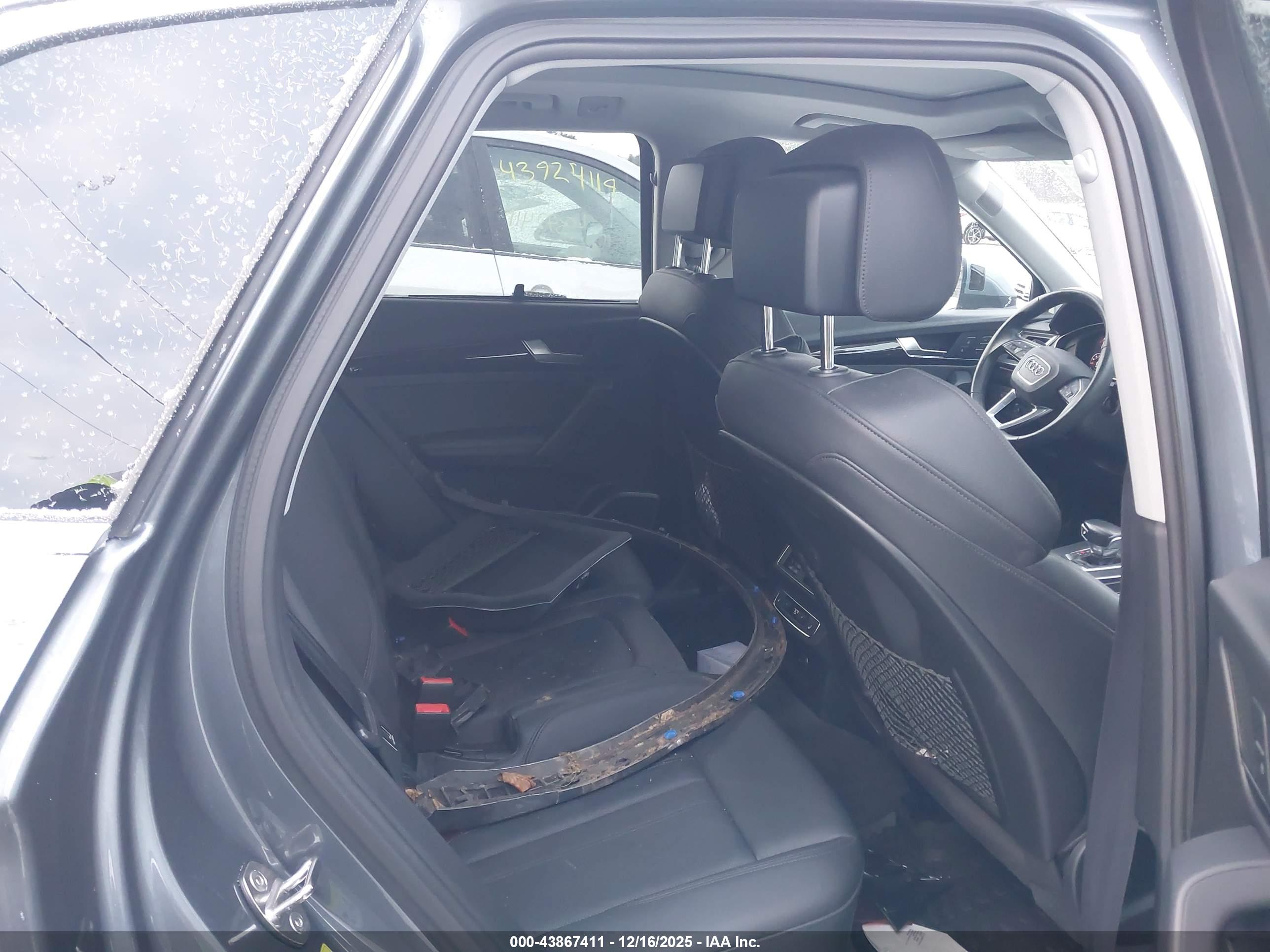 AUDI Q5 image 8