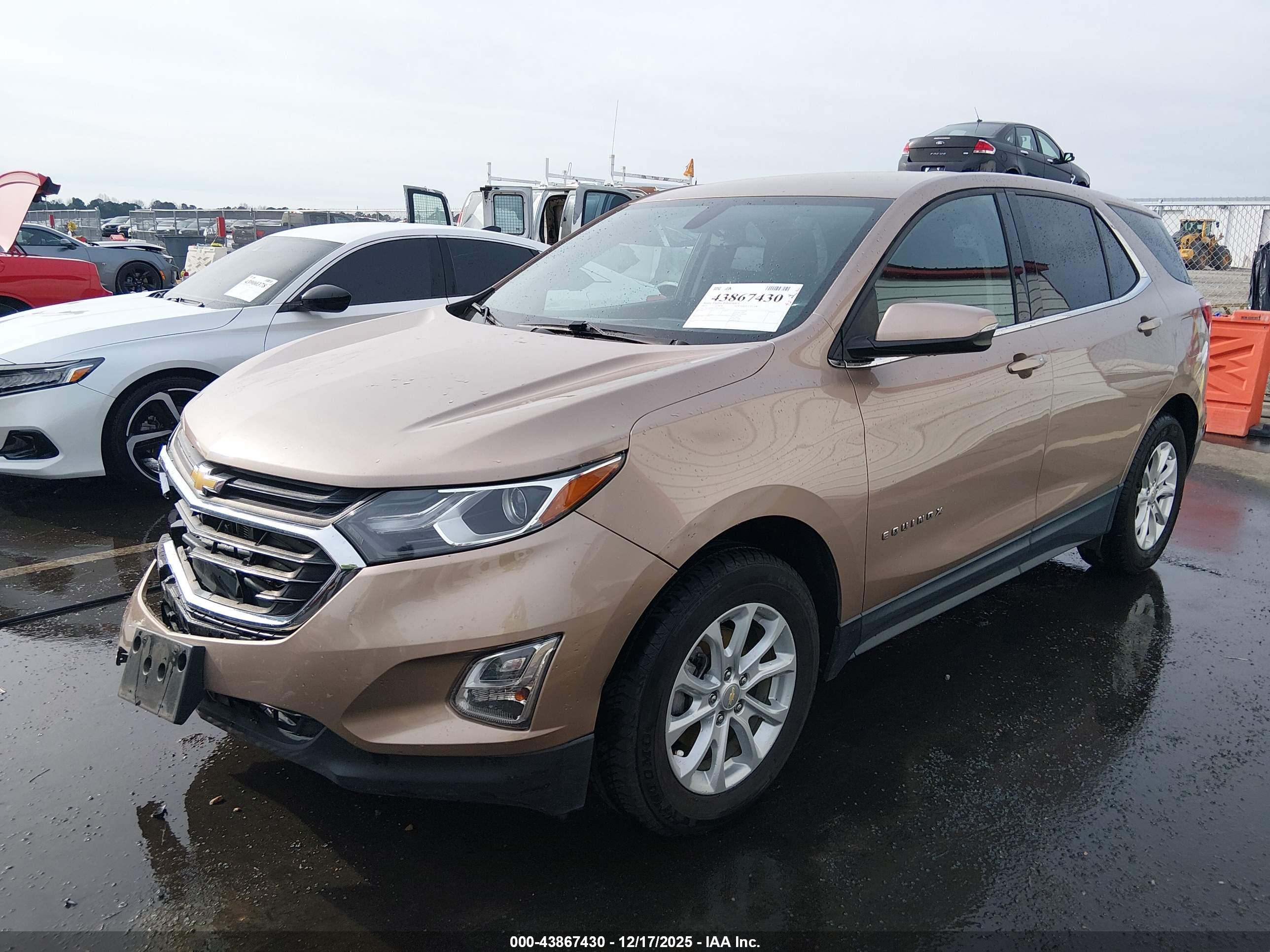 CHEVROLET EQUINOX image 2