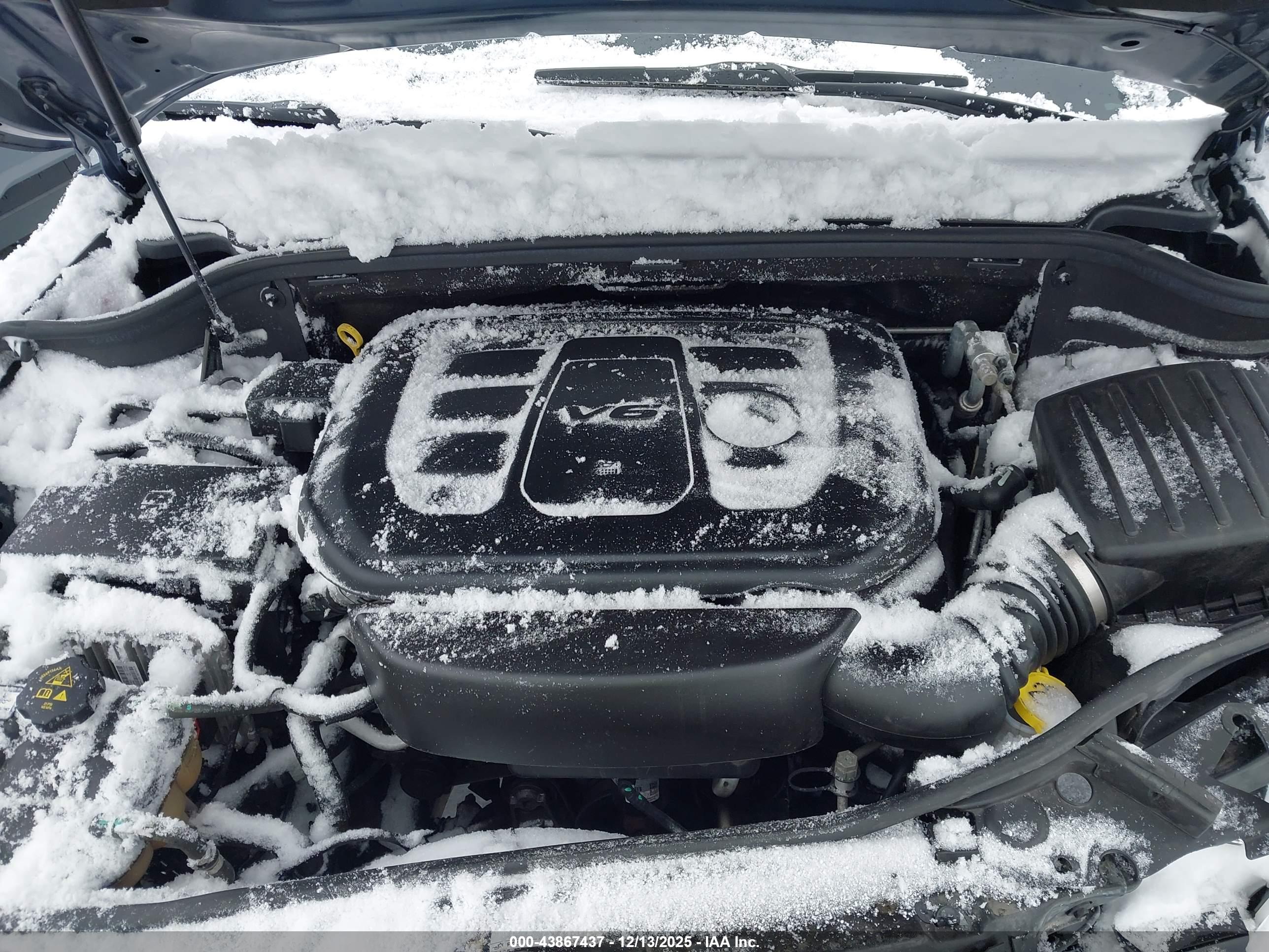 JEEP GRAND image 10
