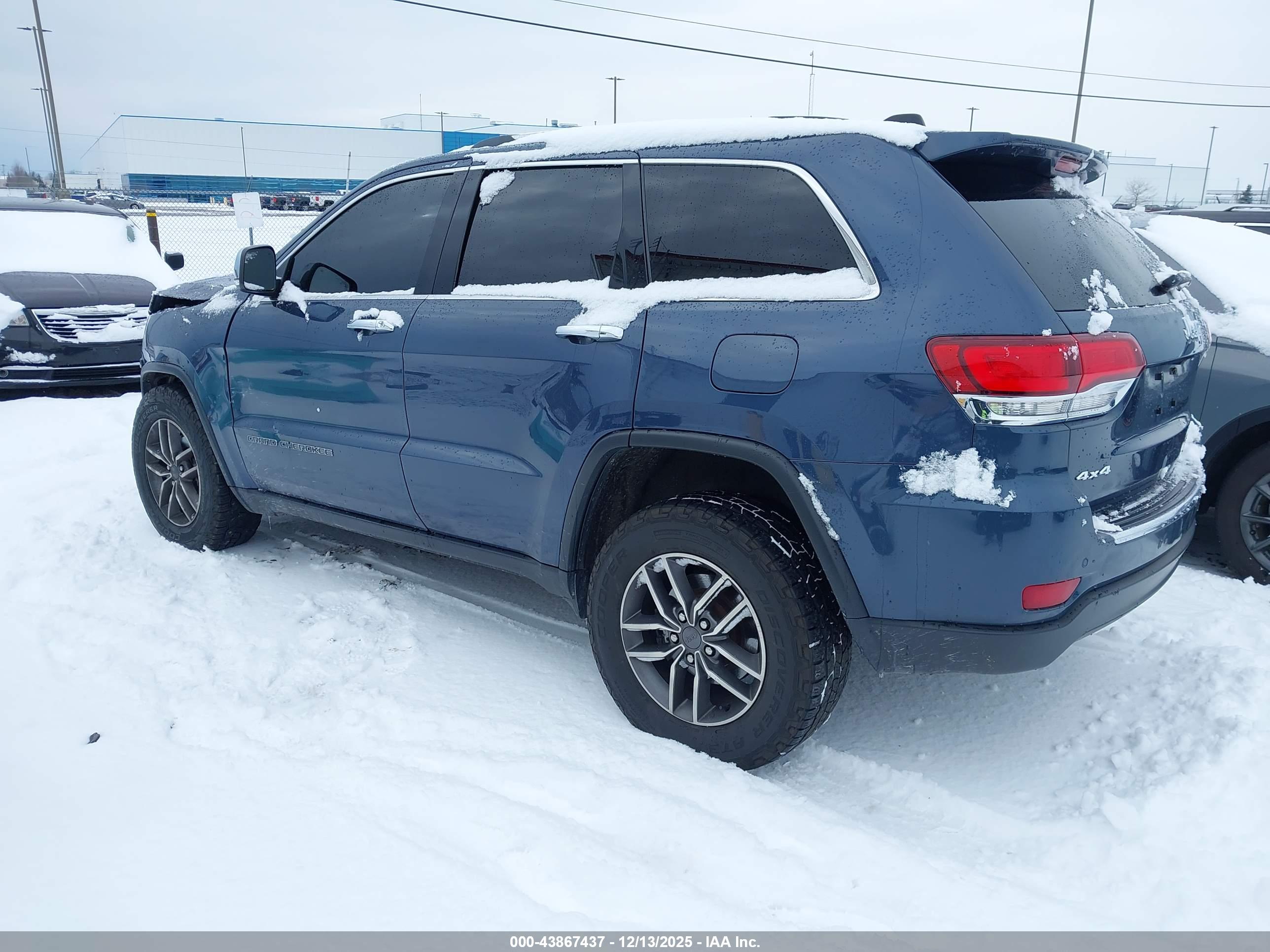 JEEP GRAND image 3