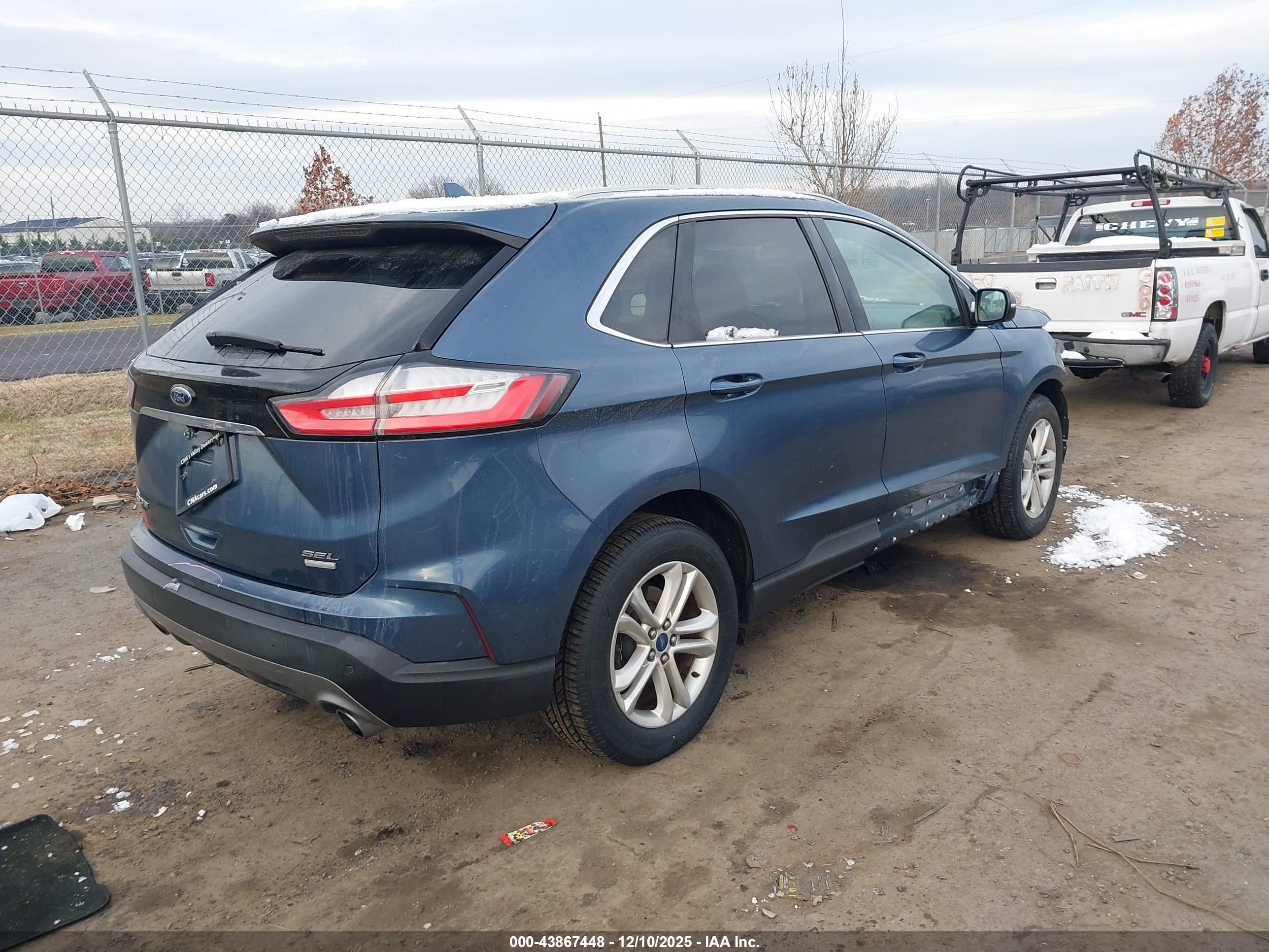 FORD EDGE image 4