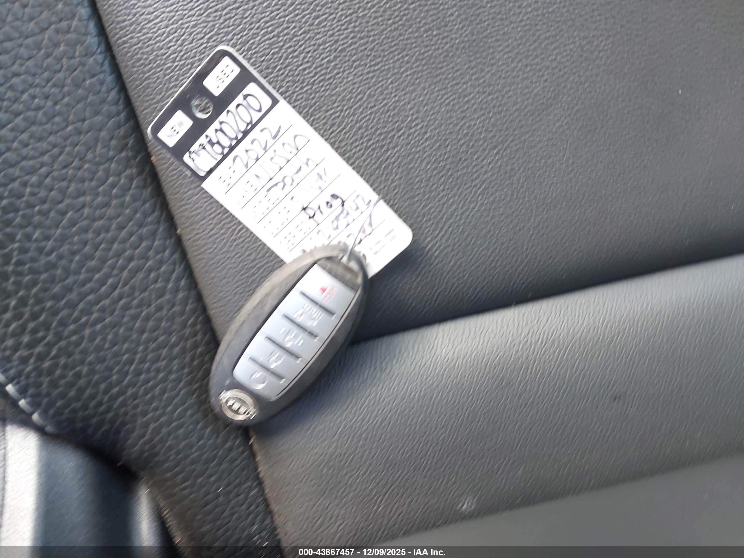 NISSAN PATHFINDER image 11