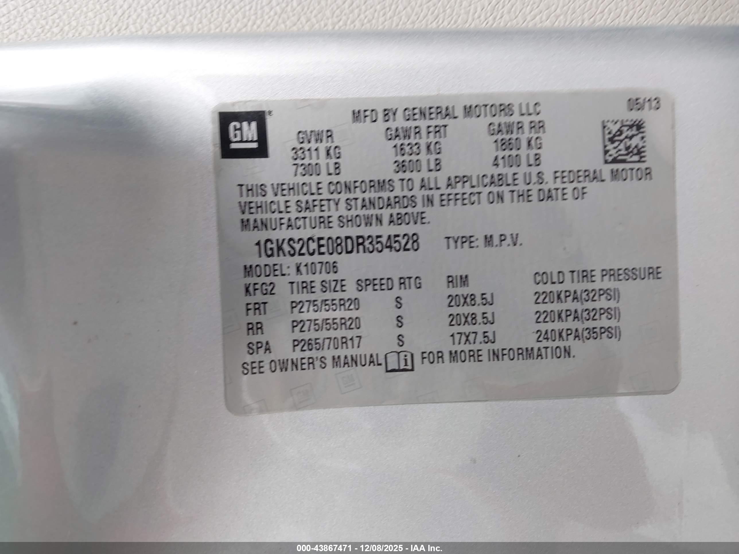 GMC YUKON image 9