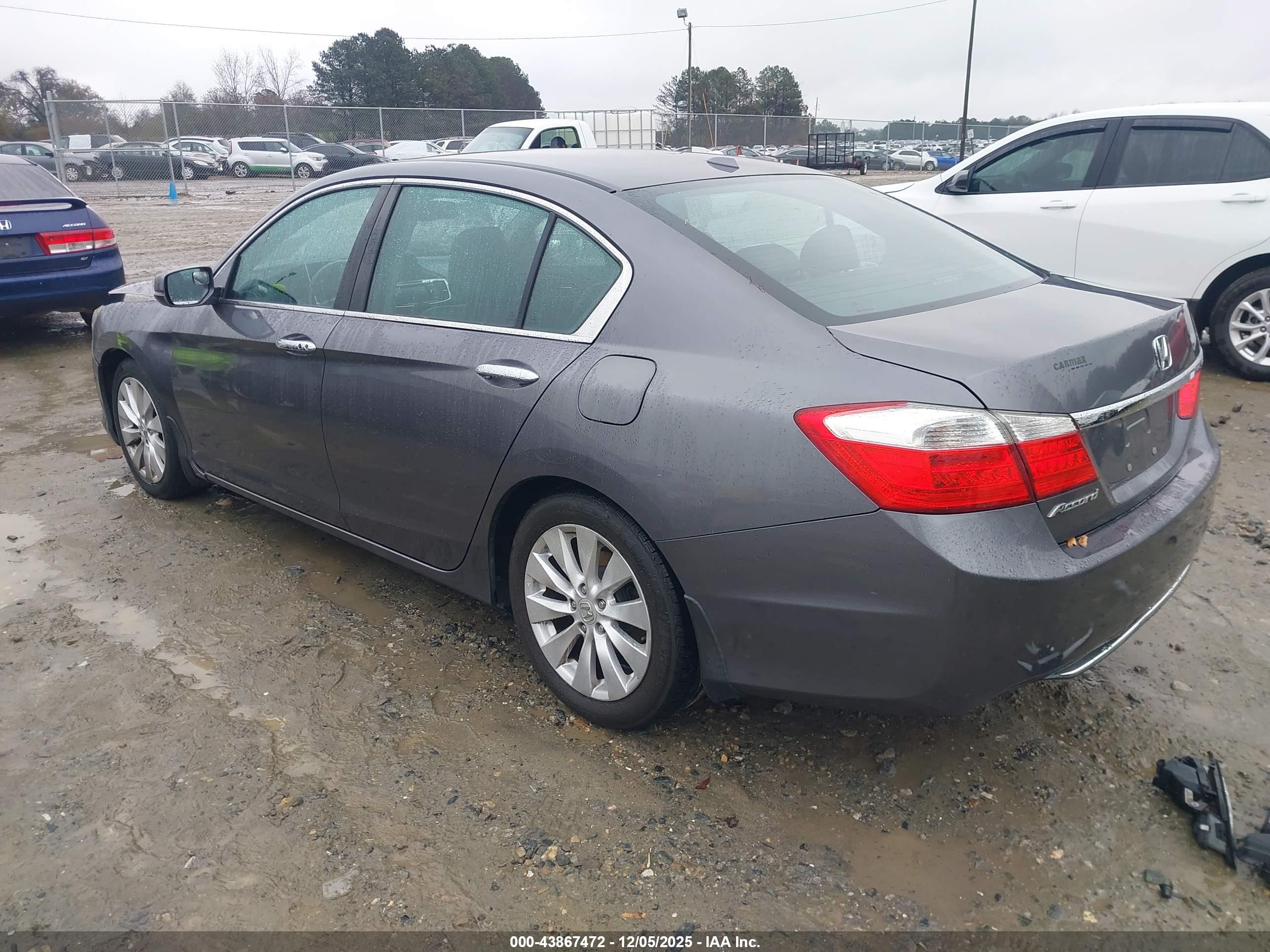HONDA ACCORD image 3