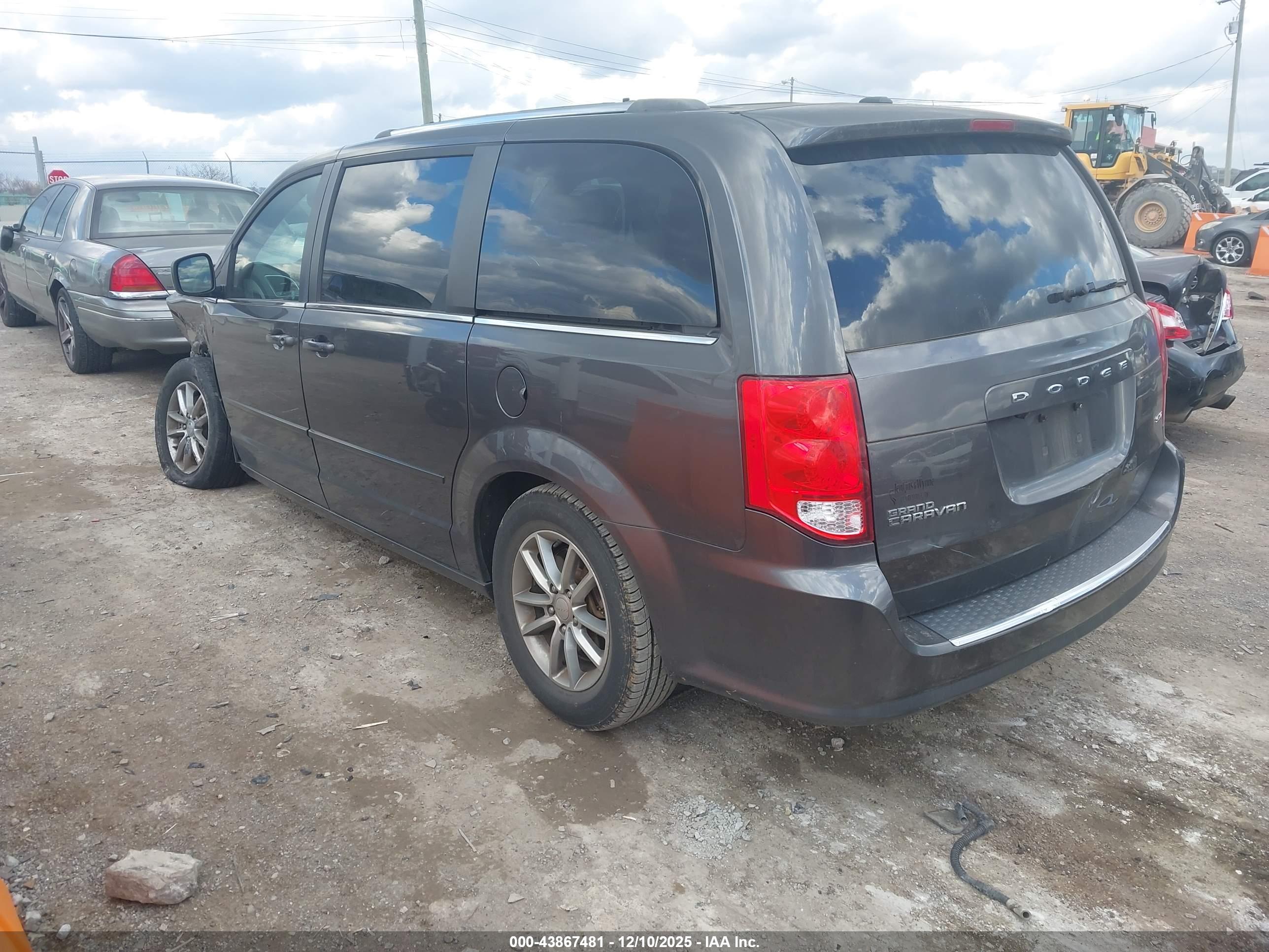 DODGE GRAND image 3