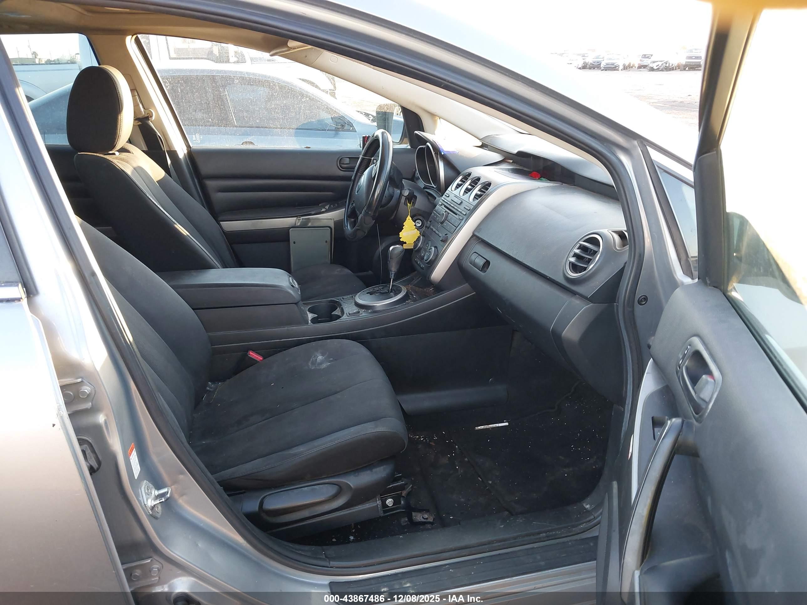 MAZDA CX-7 image 5