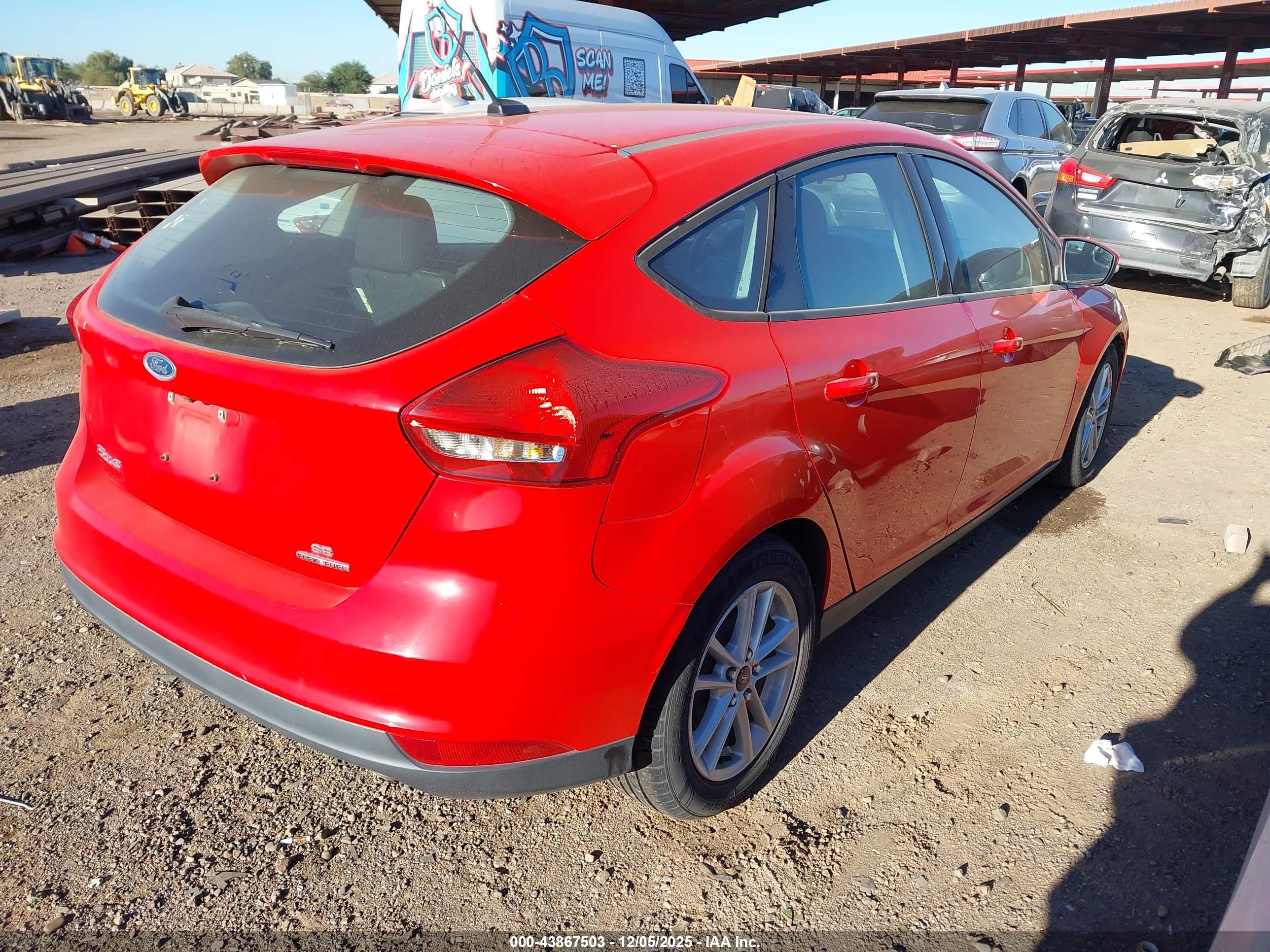 FORD FOCUS image 4