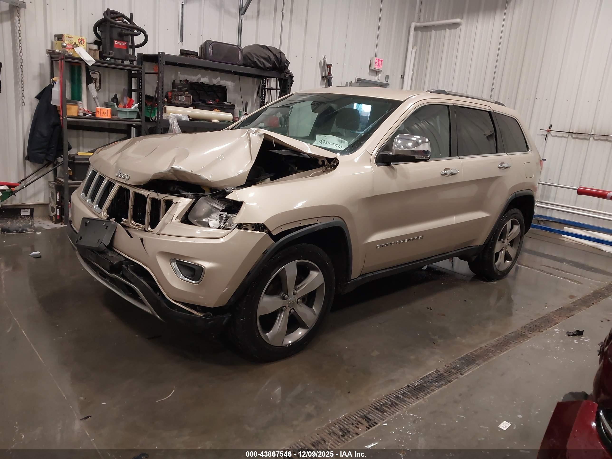JEEP GRAND image 2