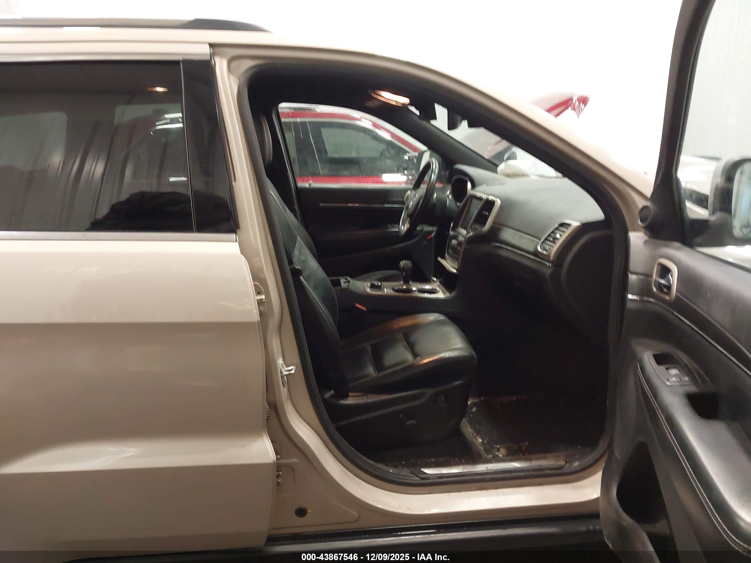 JEEP GRAND image 5