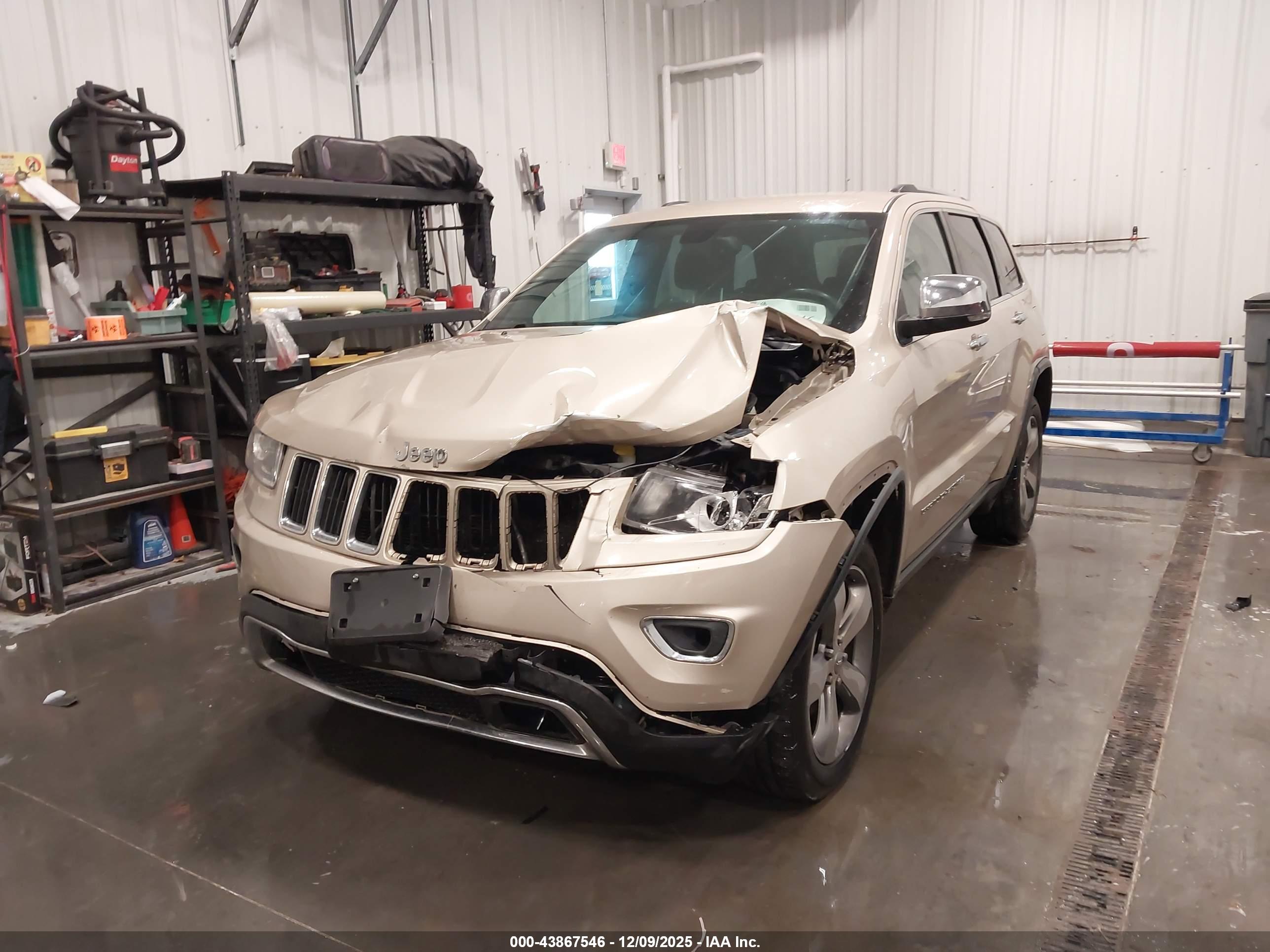 JEEP GRAND image 6