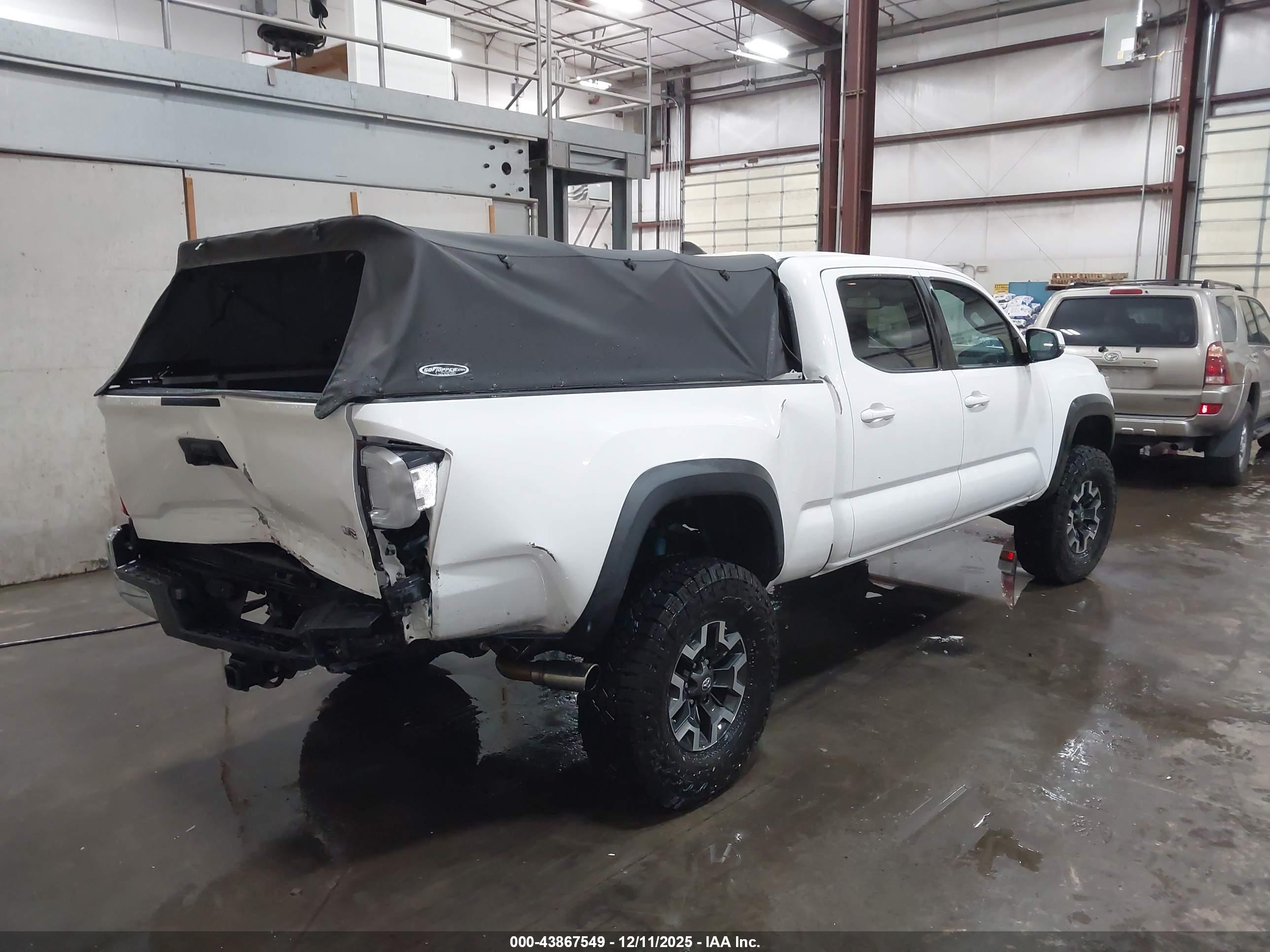 TOYOTA TACOMA image 4